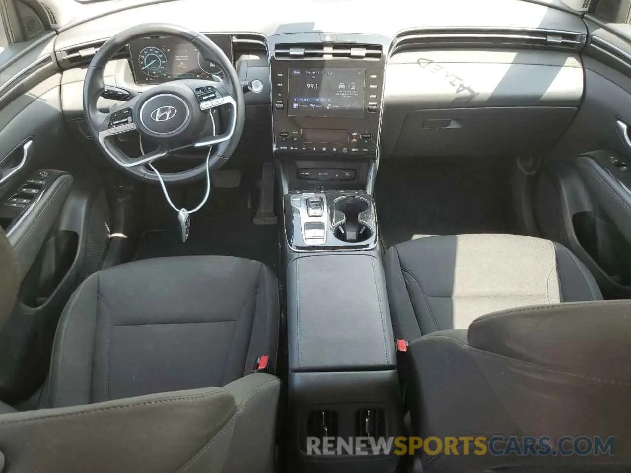 8 Photograph of a damaged car KM8JFCA17NU014047 HYUNDAI TUCSON 2022