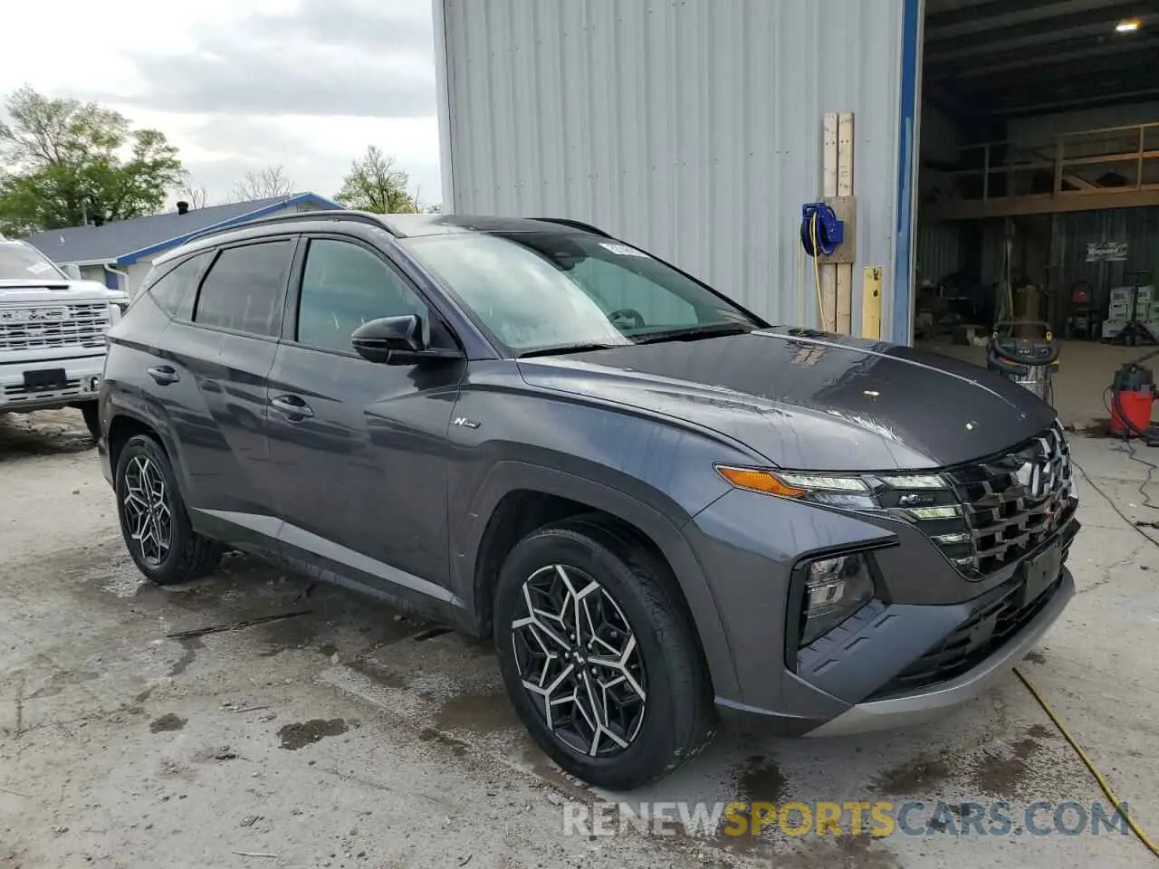 4 Photograph of a damaged car KM8JFCAE0NU150782 HYUNDAI TUCSON 2022