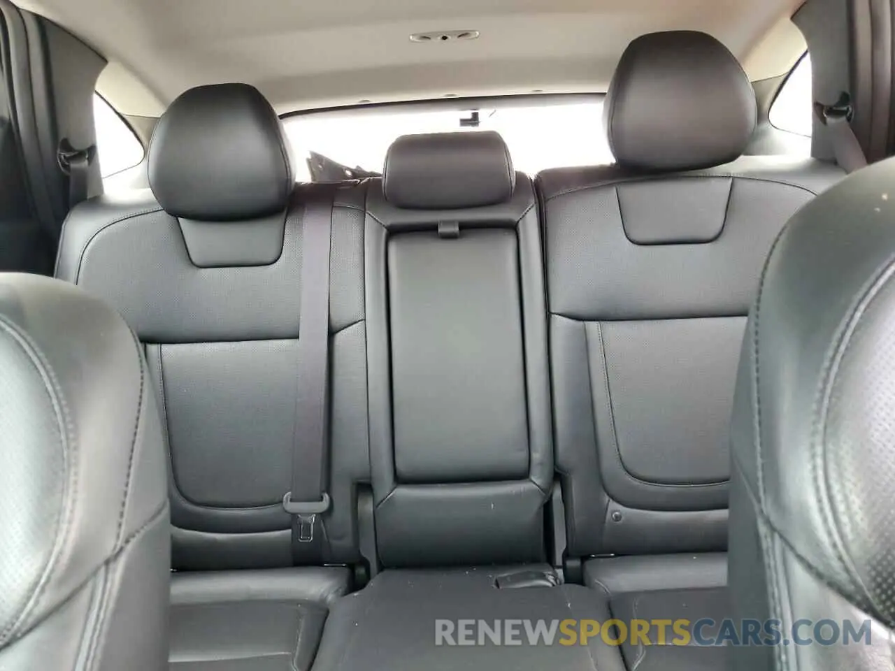 10 Photograph of a damaged car KM8JFDA22NU035810 HYUNDAI TUCSON 2022