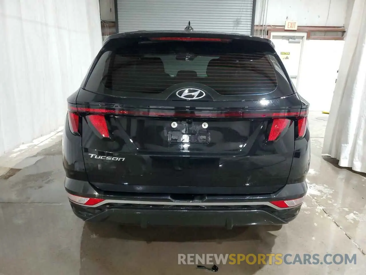 6 Photograph of a damaged car 5NMJA3AE0PH288433 HYUNDAI TUCSON 2023