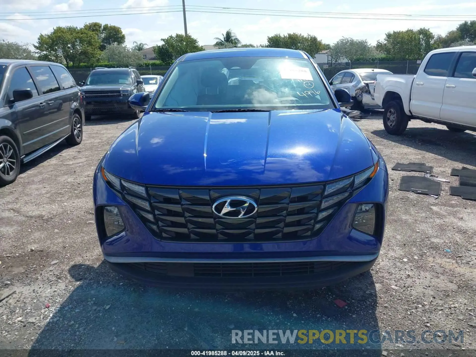 12 Photograph of a damaged car 5NMJA3AE1PH234946 HYUNDAI TUCSON 2023