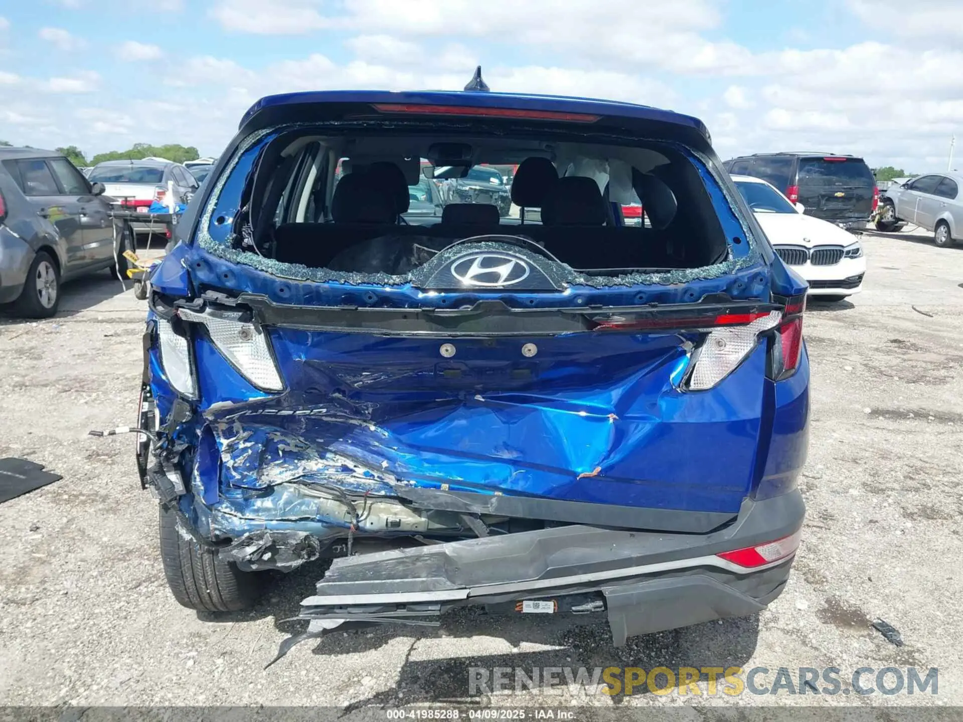 6 Photograph of a damaged car 5NMJA3AE1PH234946 HYUNDAI TUCSON 2023