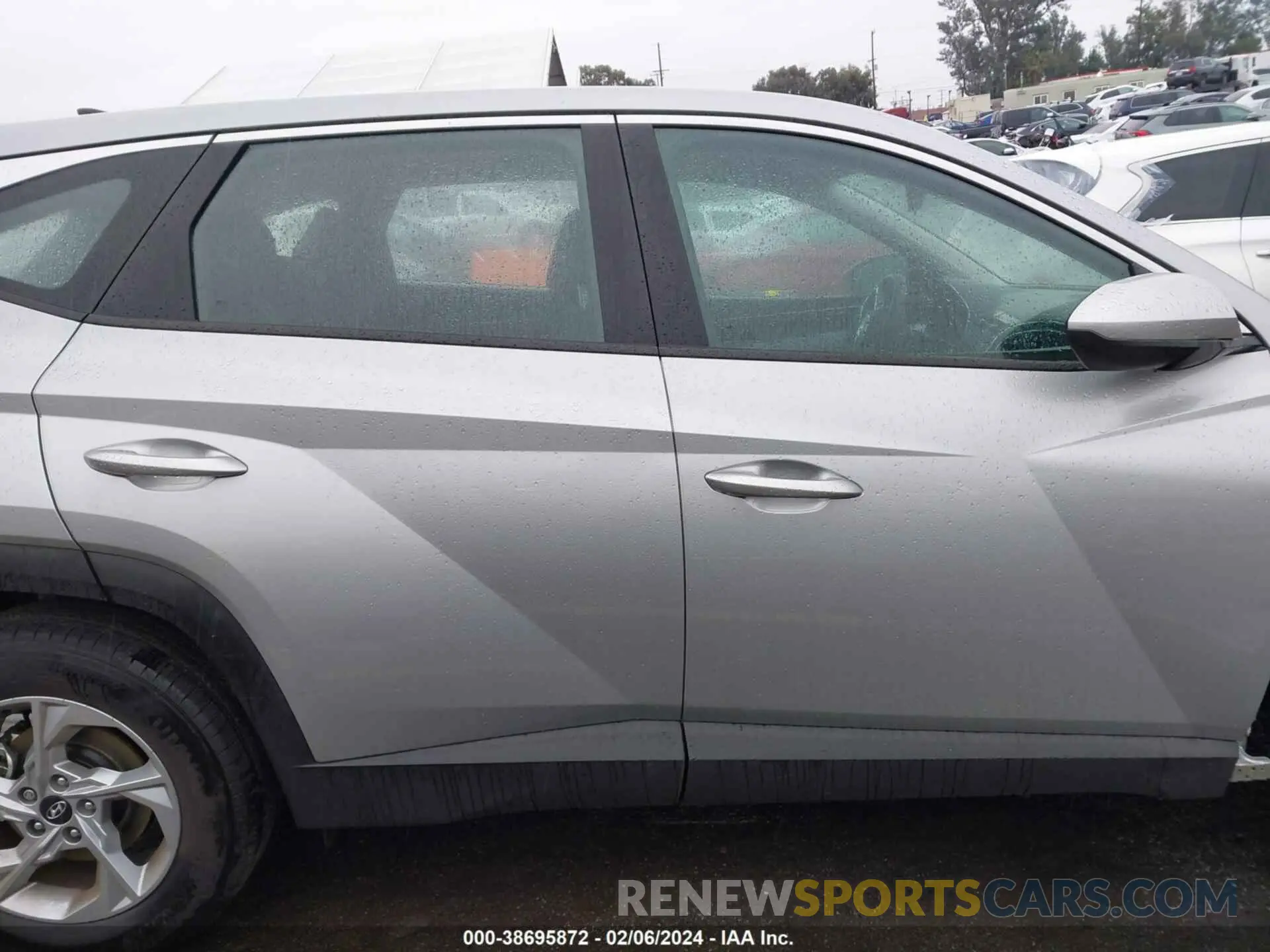14 Photograph of a damaged car 5NMJA3AE2PH193484 HYUNDAI TUCSON 2023