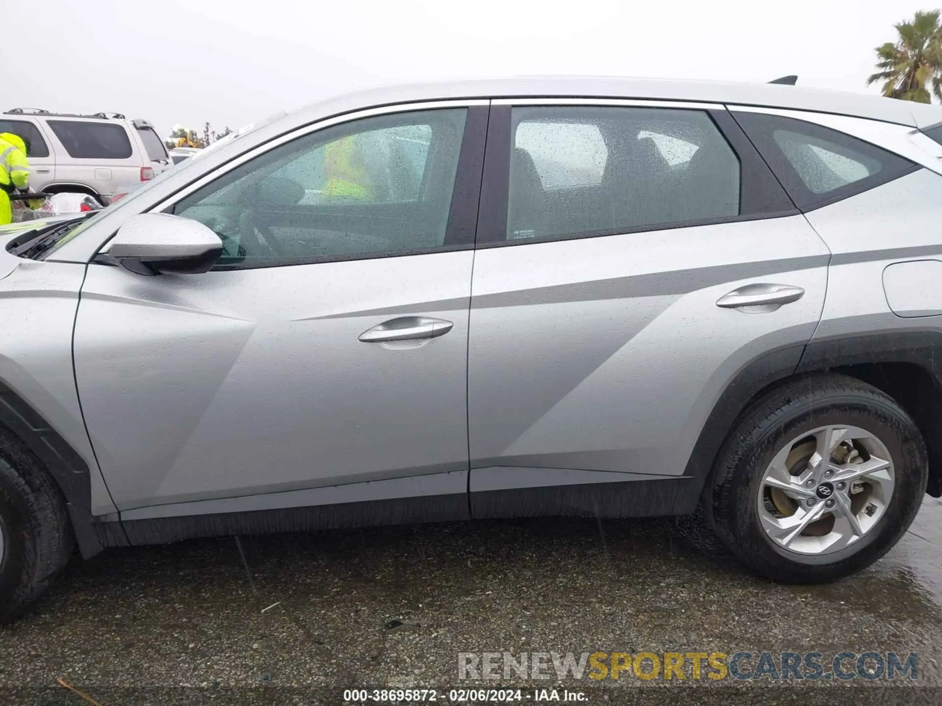 15 Photograph of a damaged car 5NMJA3AE2PH193484 HYUNDAI TUCSON 2023