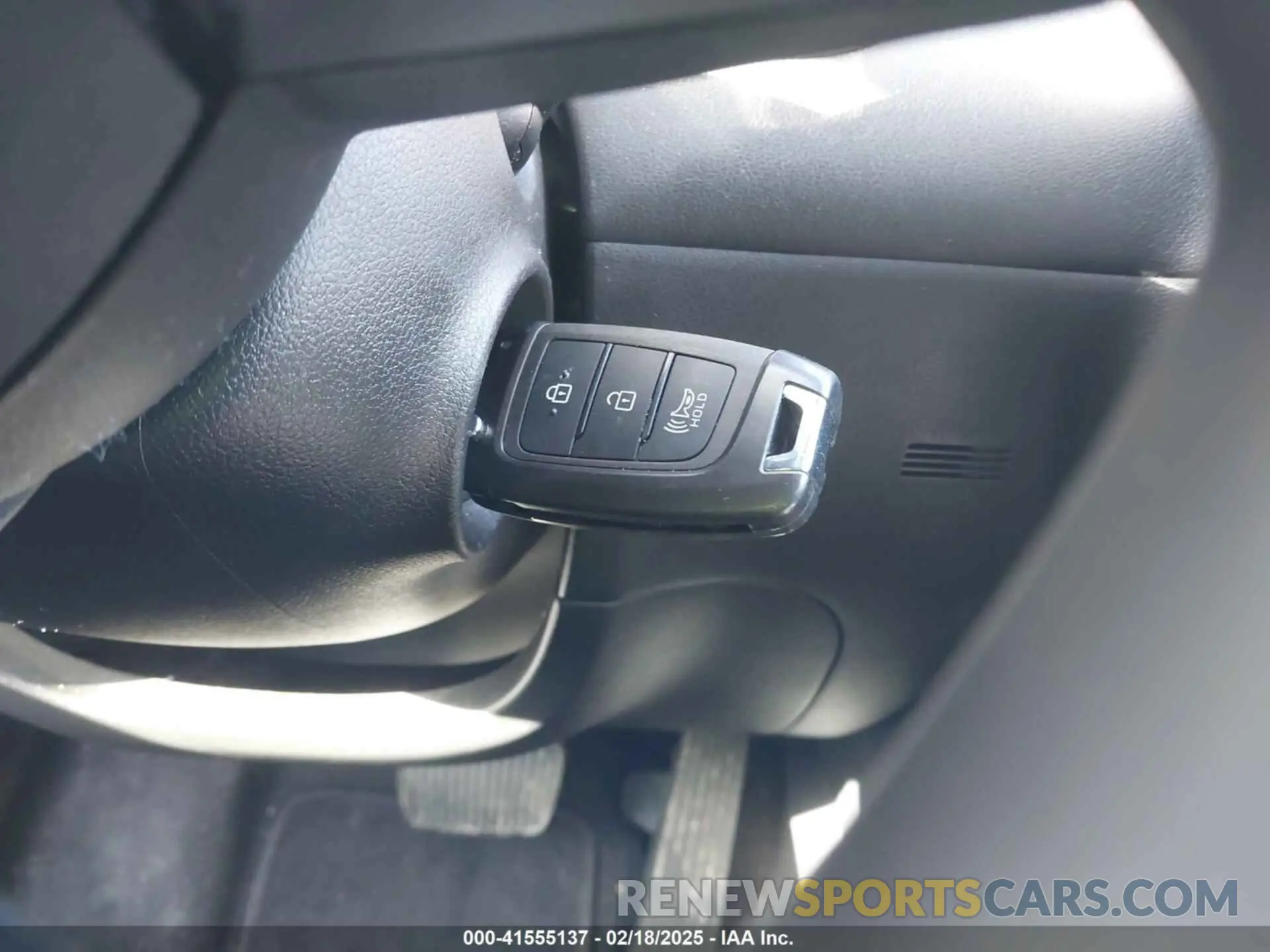 11 Photograph of a damaged car 5NMJACAE0PH287640 HYUNDAI TUCSON 2023