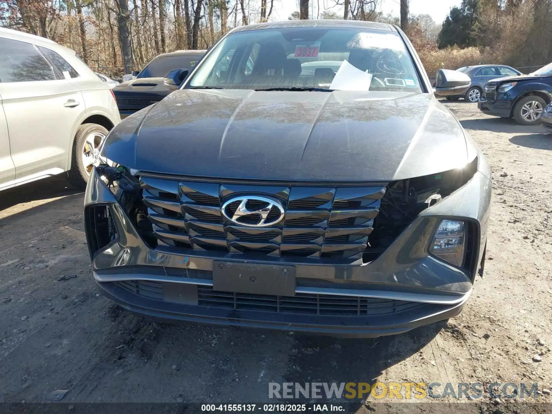 12 Photograph of a damaged car 5NMJACAE0PH287640 HYUNDAI TUCSON 2023