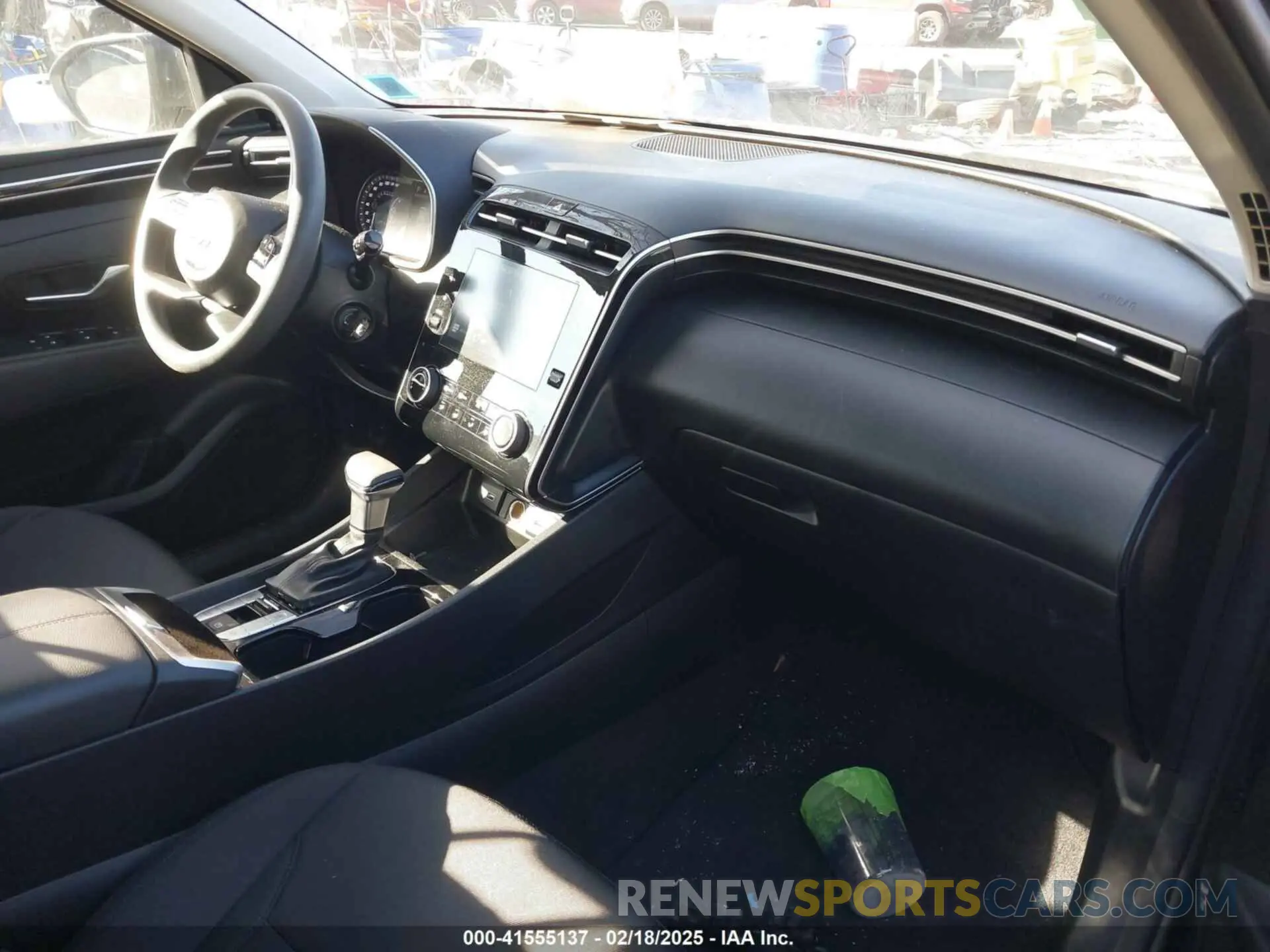 5 Photograph of a damaged car 5NMJACAE0PH287640 HYUNDAI TUCSON 2023