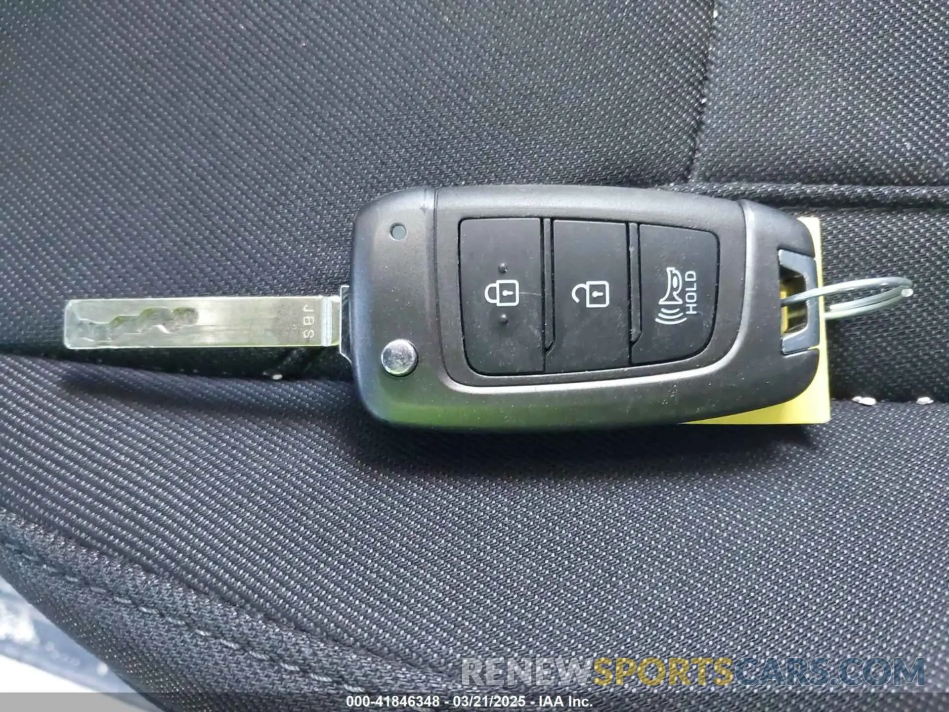 11 Photograph of a damaged car 5NMJACAE5PH183824 HYUNDAI TUCSON 2023
