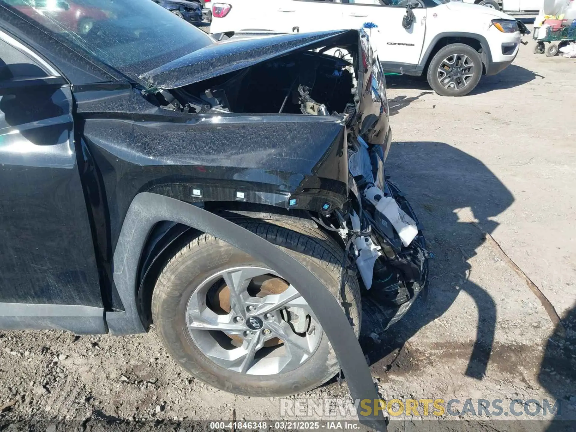19 Photograph of a damaged car 5NMJACAE5PH183824 HYUNDAI TUCSON 2023