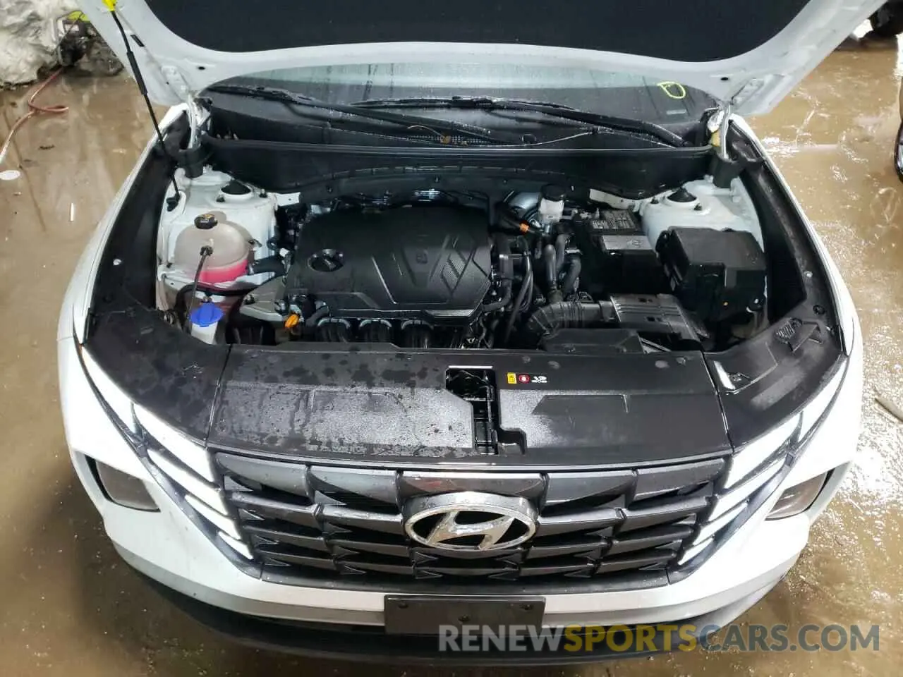 11 Photograph of a damaged car 5NMJACAE5PH235680 HYUNDAI TUCSON 2023
