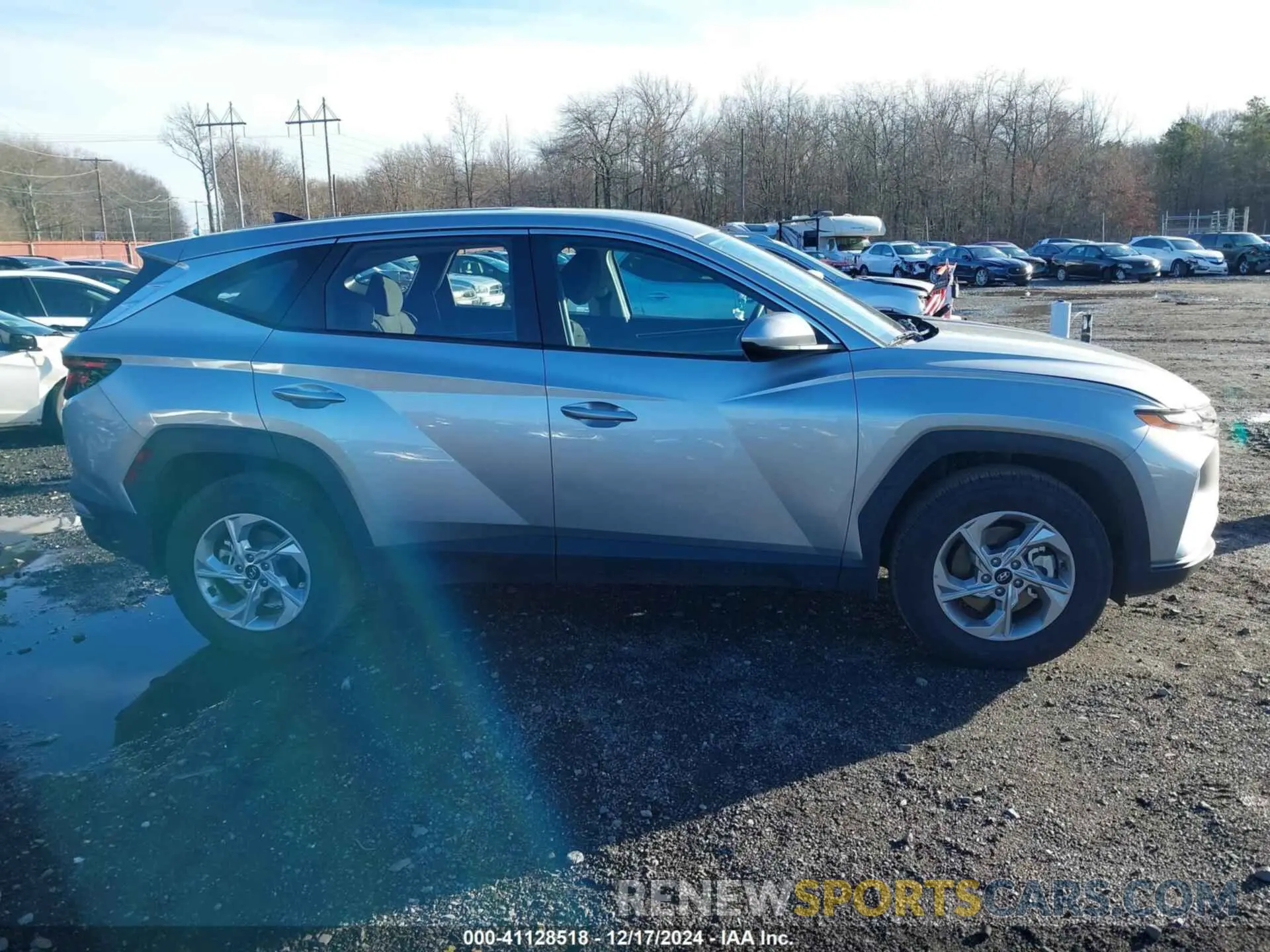 13 Photograph of a damaged car 5NMJACAE5PH235808 HYUNDAI TUCSON 2023