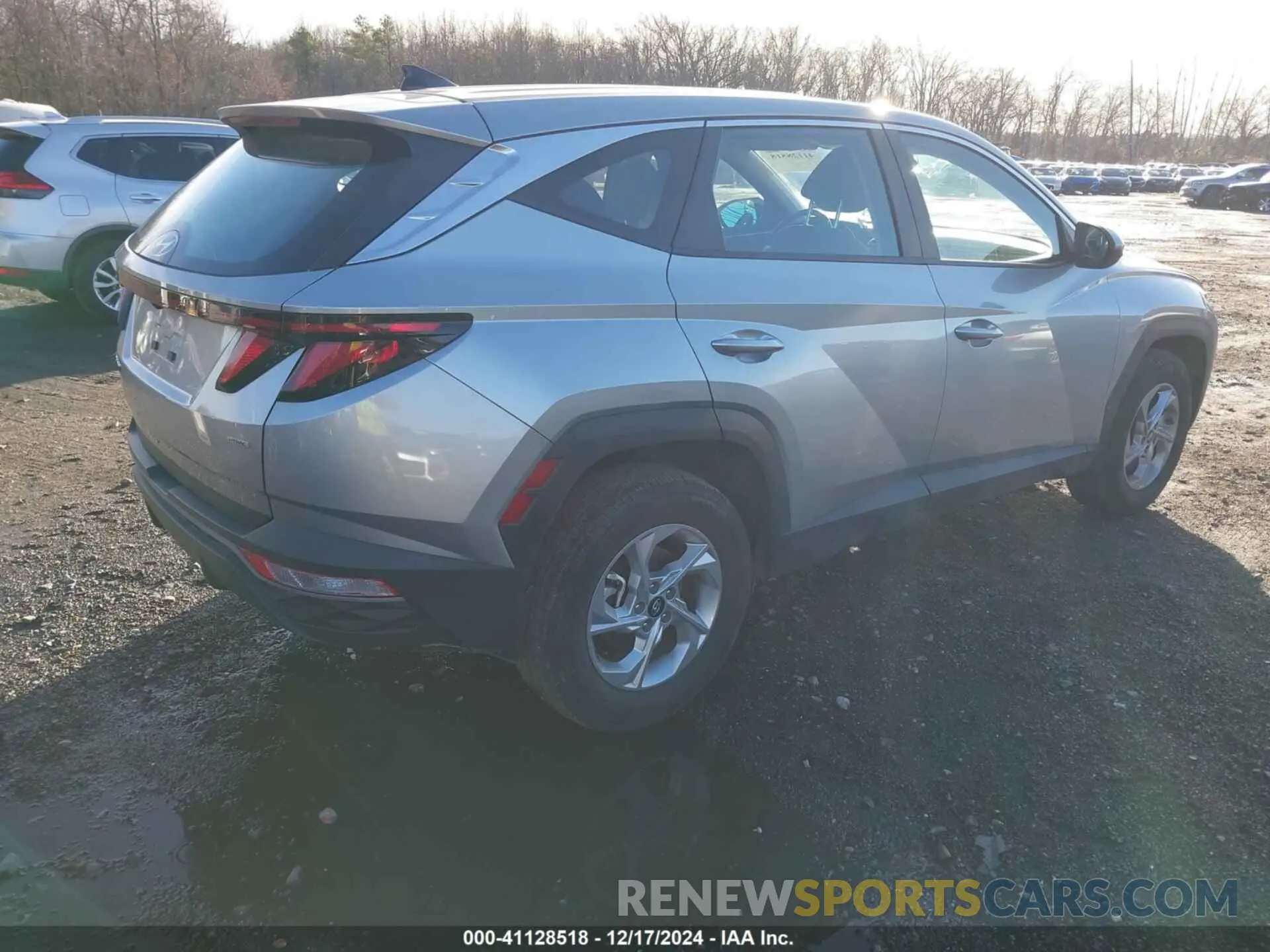 4 Photograph of a damaged car 5NMJACAE5PH235808 HYUNDAI TUCSON 2023