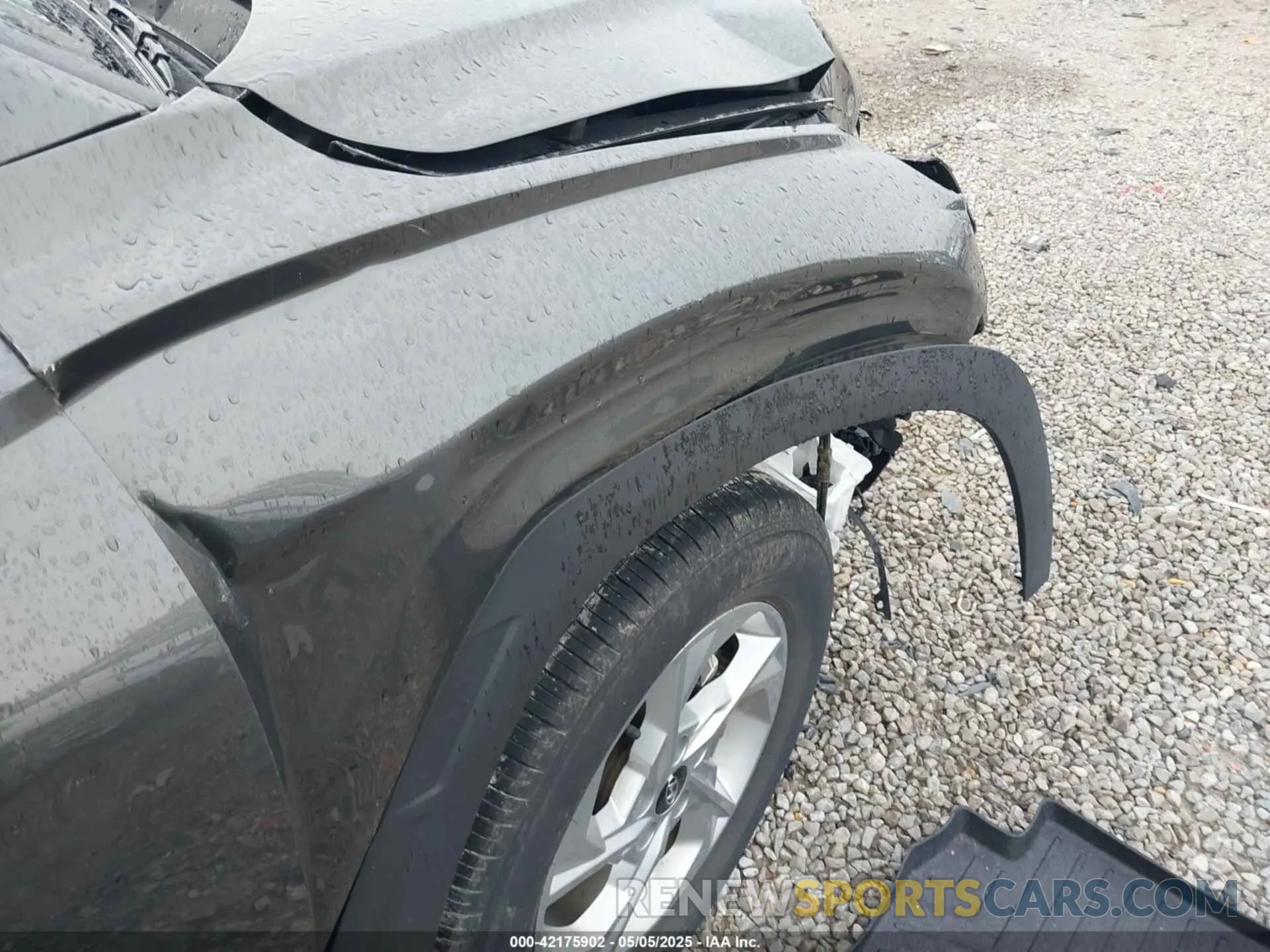 19 Photograph of a damaged car 5NMJACAE6PH176834 HYUNDAI TUCSON 2023