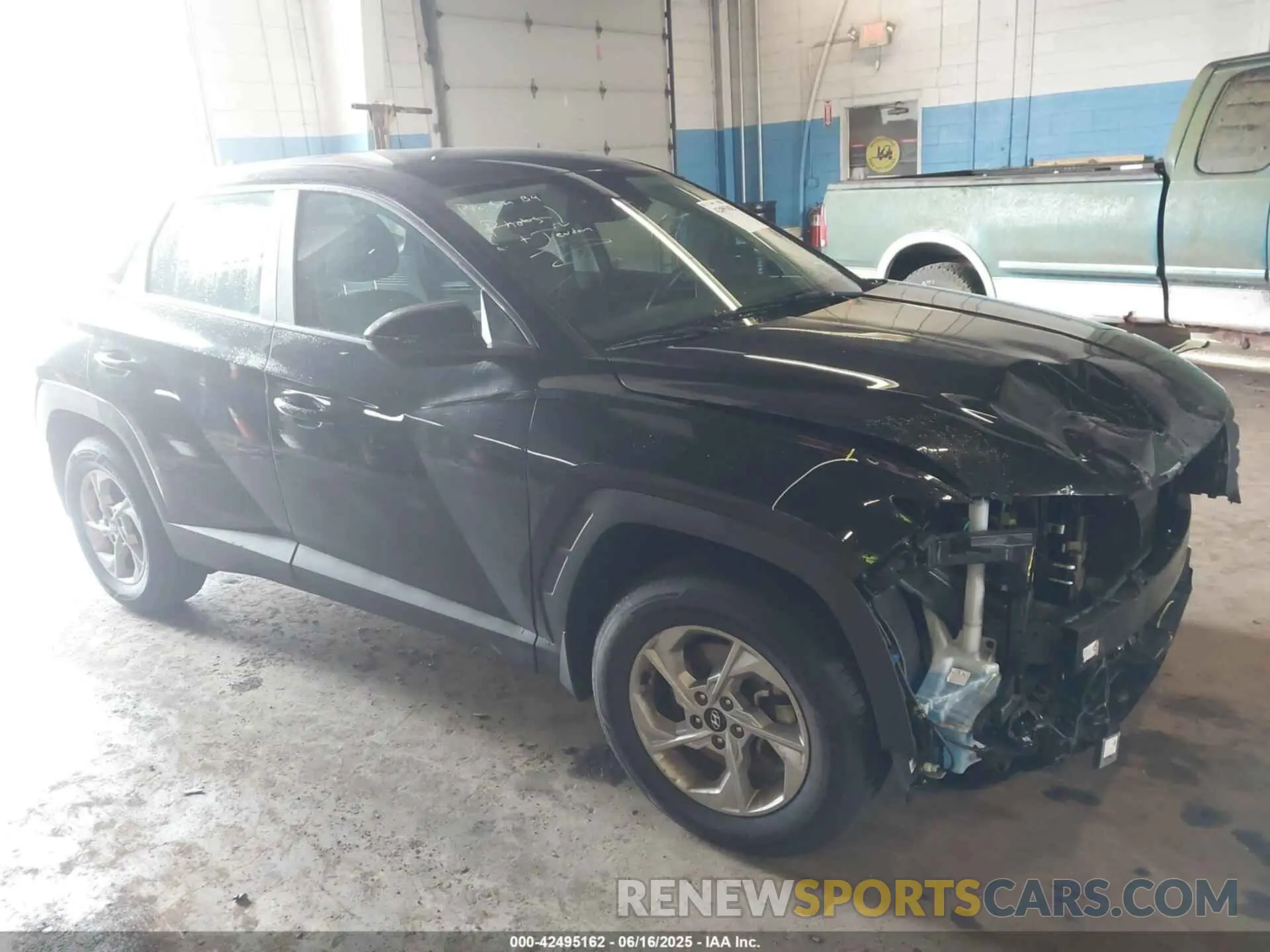 1 Photograph of a damaged car 5NMJACAE7PH165230 HYUNDAI TUCSON 2023