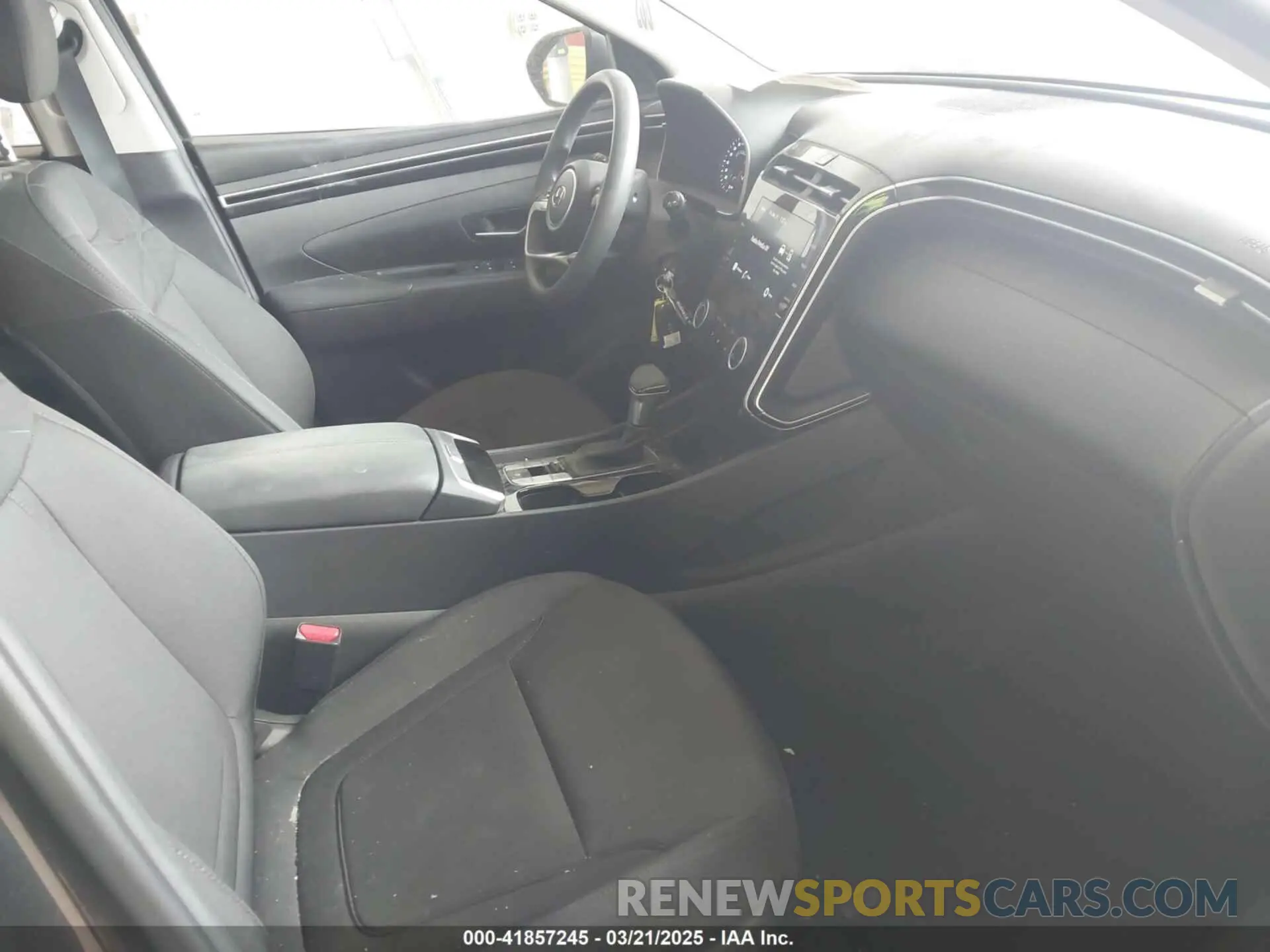 5 Photograph of a damaged car 5NMJACAE7PH247717 HYUNDAI TUCSON 2023