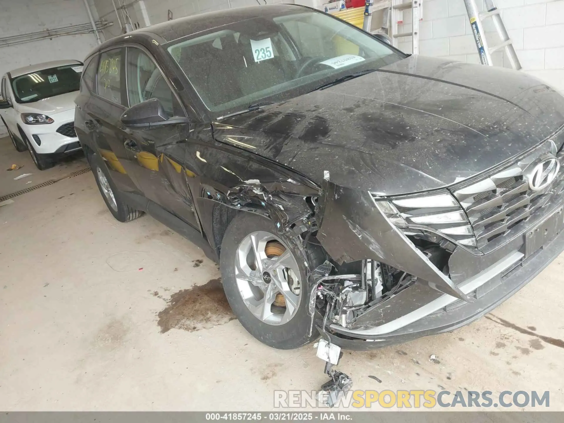 6 Photograph of a damaged car 5NMJACAE7PH247717 HYUNDAI TUCSON 2023