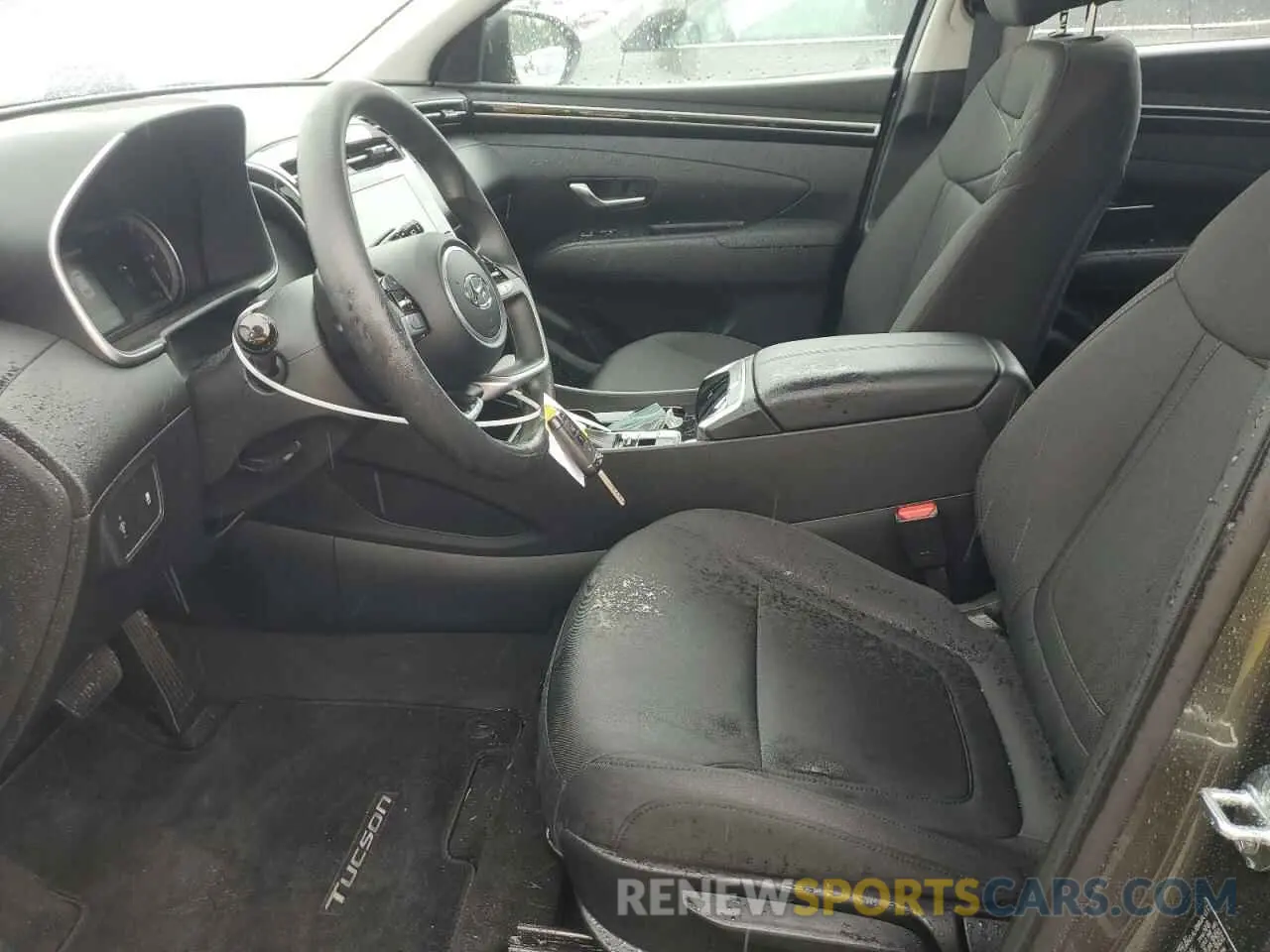 7 Photograph of a damaged car 5NMJACAE9PH247542 HYUNDAI TUCSON 2023