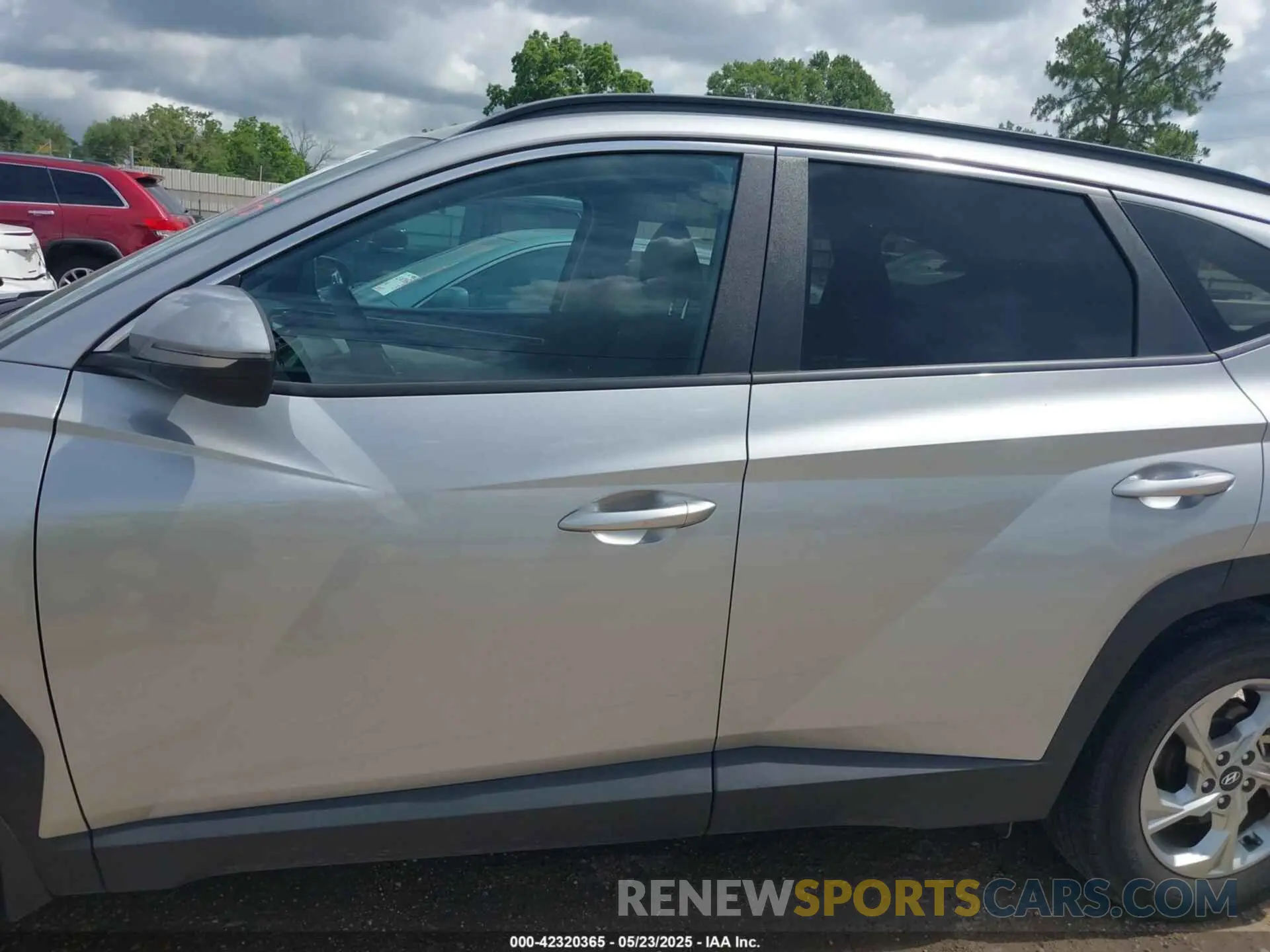 15 Photograph of a damaged car 5NMJB3AE0PH186093 HYUNDAI TUCSON 2023