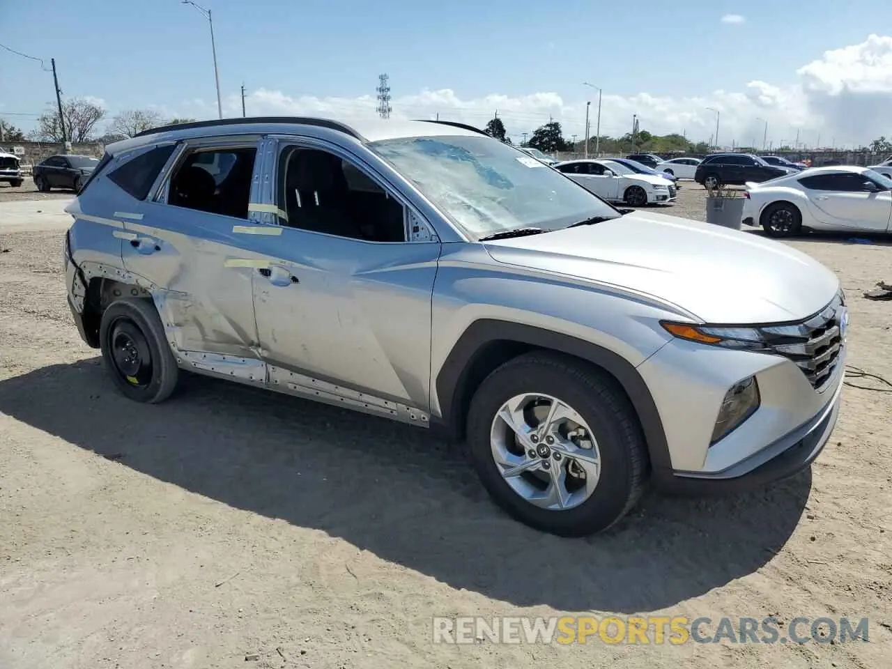 4 Photograph of a damaged car 5NMJB3AE1PH240887 HYUNDAI TUCSON 2023