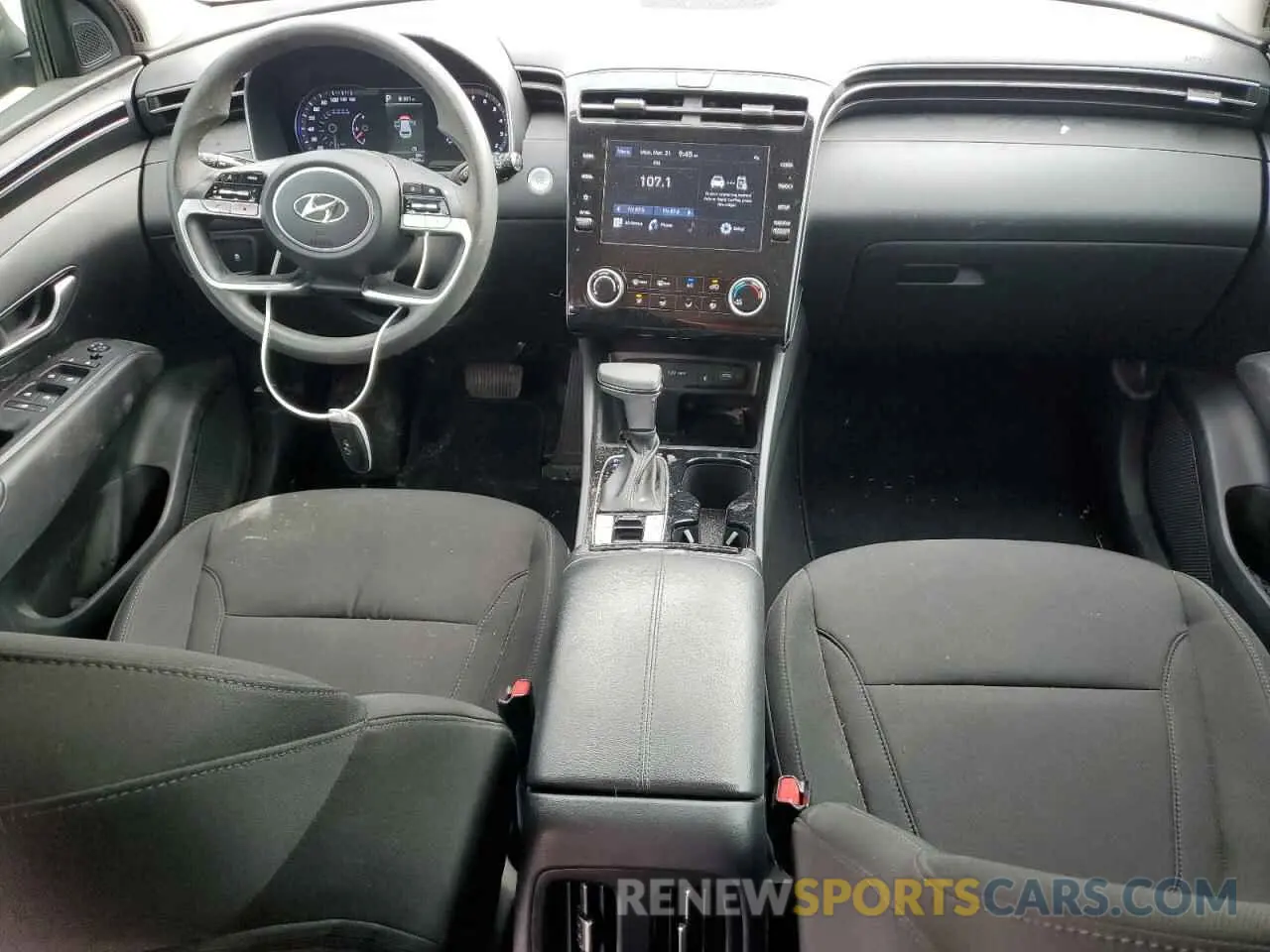 8 Photograph of a damaged car 5NMJB3AE3PH205929 HYUNDAI TUCSON 2023