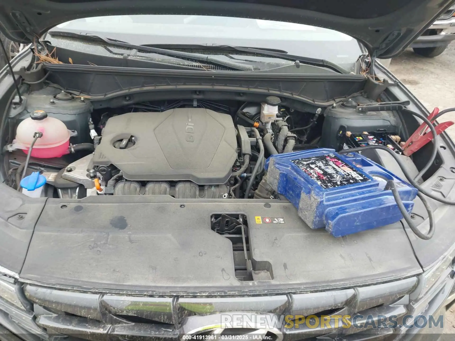 10 Photograph of a damaged car 5NMJB3AE3PH244441 HYUNDAI TUCSON 2023