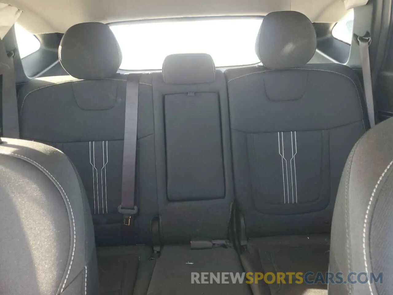 10 Photograph of a damaged car 5NMJB3AE4PH167160 HYUNDAI TUCSON 2023