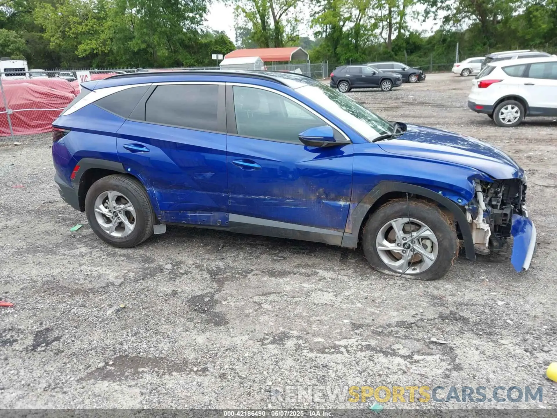 13 Photograph of a damaged car 5NMJB3AE4PH199283 HYUNDAI TUCSON 2023