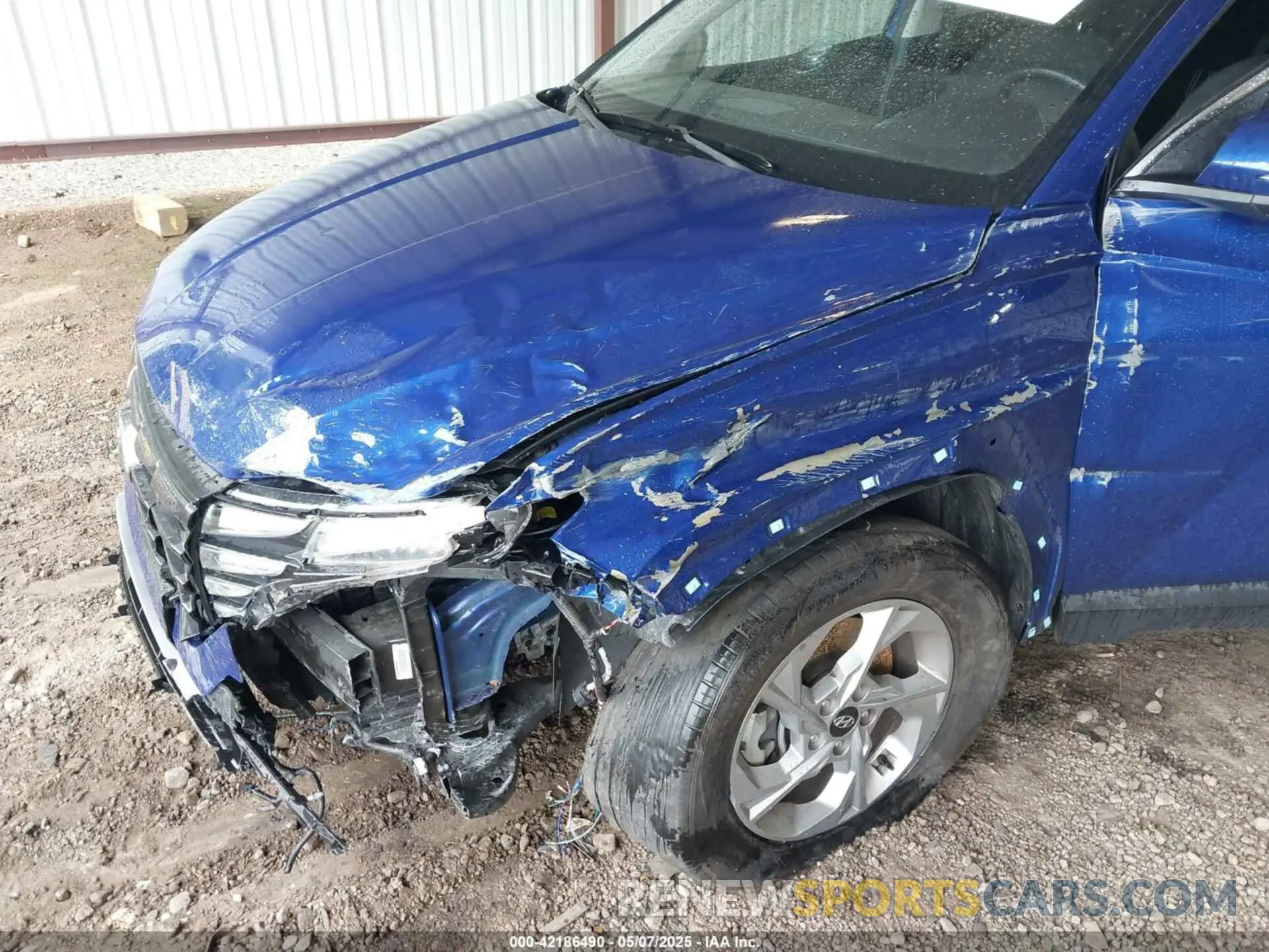 17 Photograph of a damaged car 5NMJB3AE4PH199283 HYUNDAI TUCSON 2023