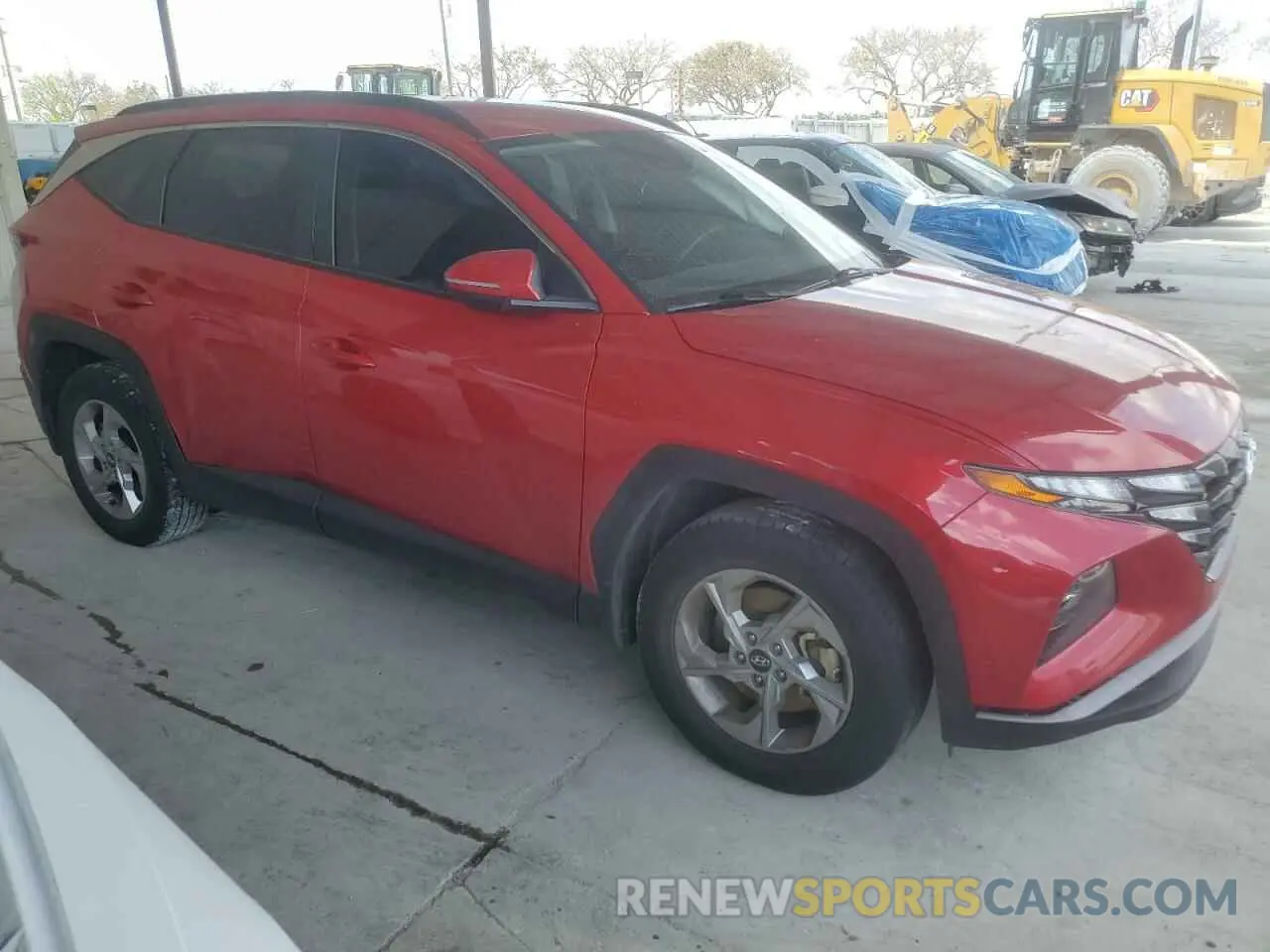 4 Photograph of a damaged car 5NMJB3AE4PH249762 HYUNDAI TUCSON 2023
