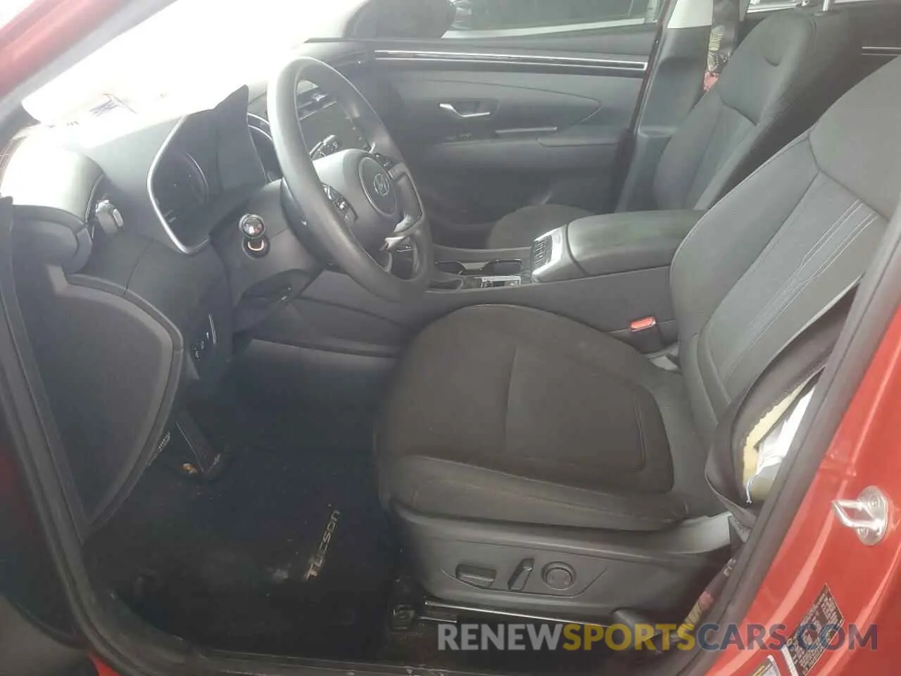 7 Photograph of a damaged car 5NMJB3AE4PH249762 HYUNDAI TUCSON 2023