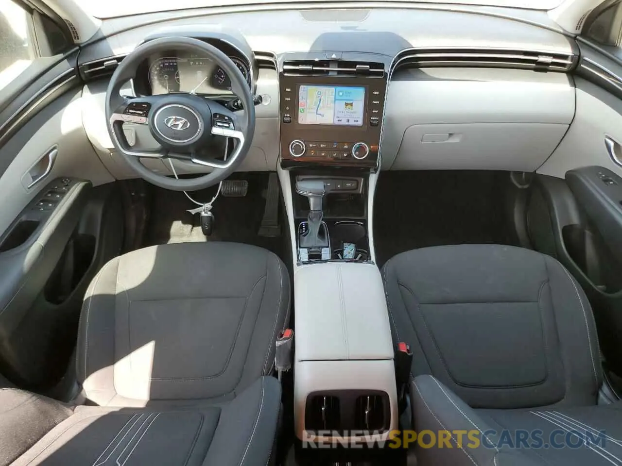 8 Photograph of a damaged car 5NMJB3AE5PH178992 HYUNDAI TUCSON 2023