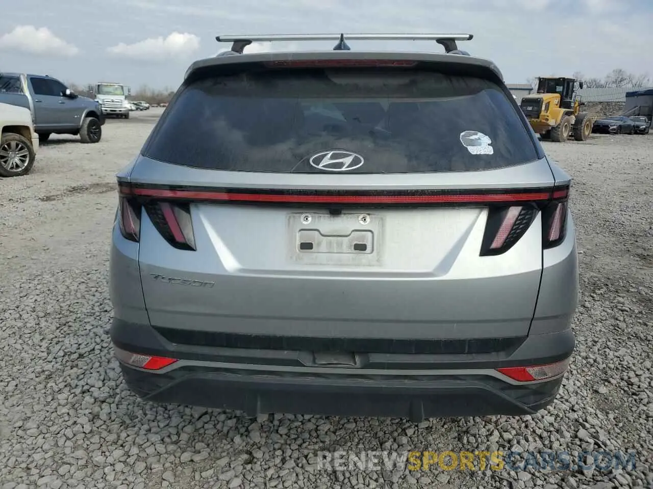 6 Photograph of a damaged car 5NMJB3AE5PH218424 HYUNDAI TUCSON 2023