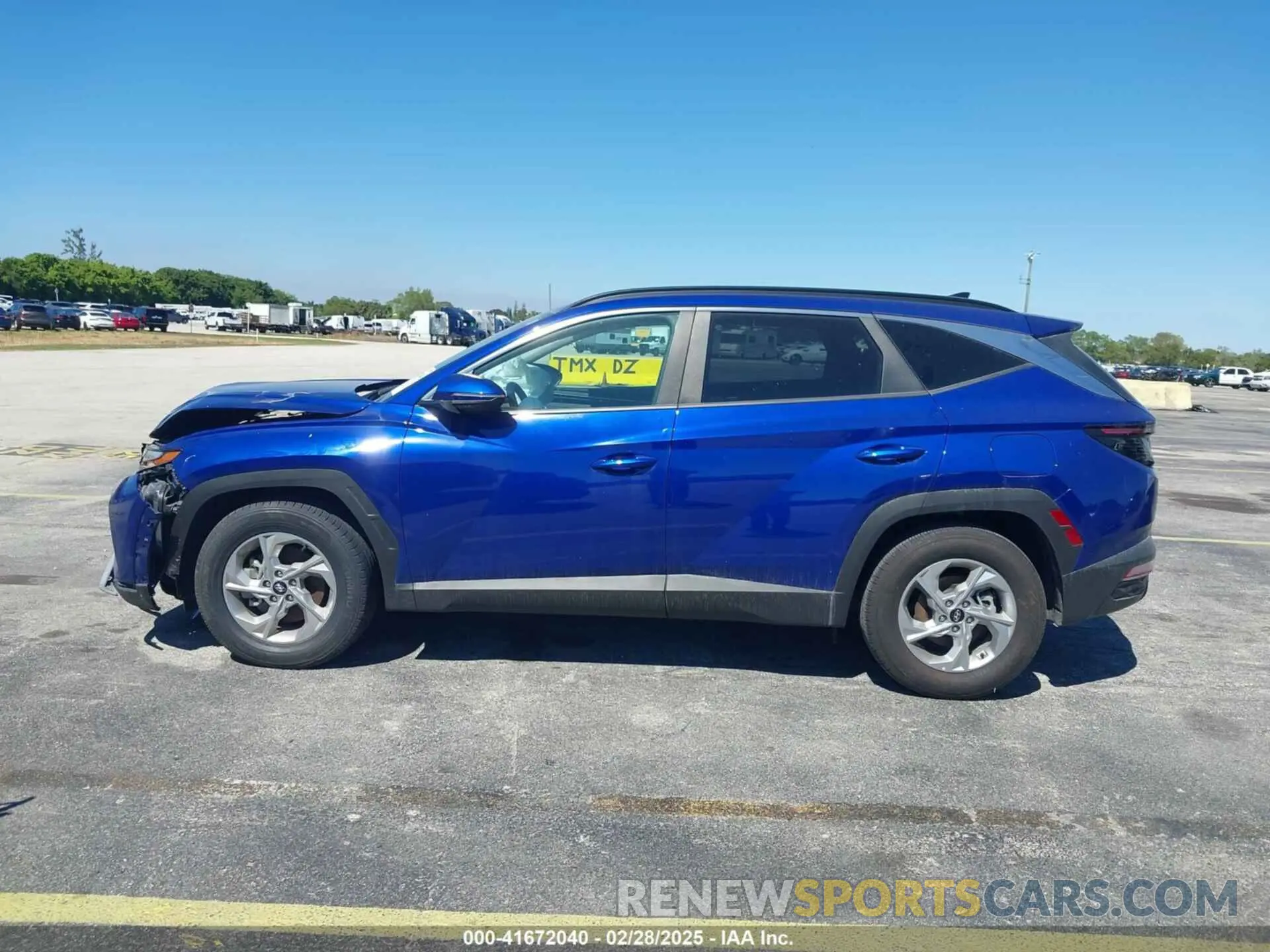 13 Photograph of a damaged car 5NMJB3AE5PH242819 HYUNDAI TUCSON 2023