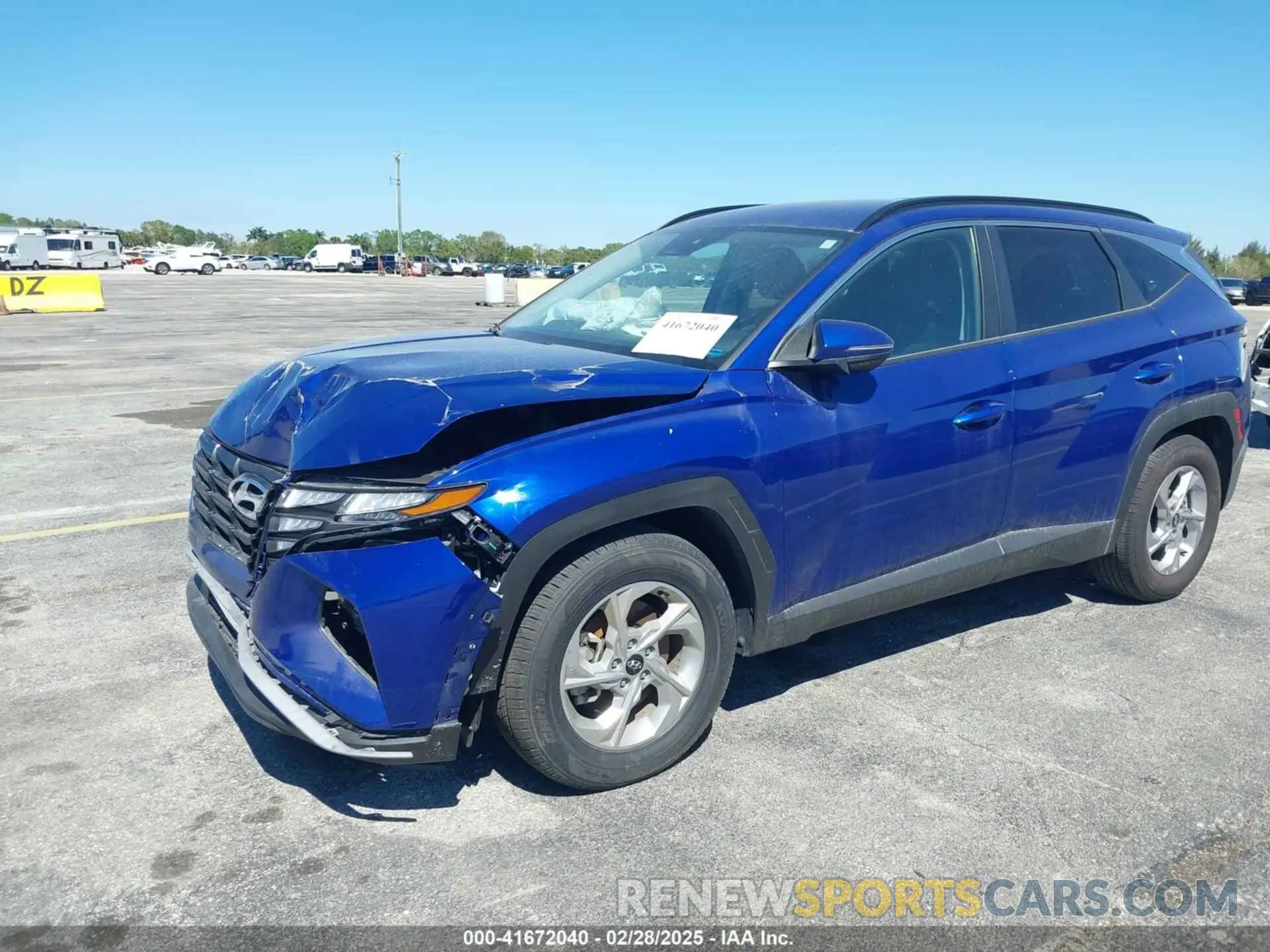 2 Photograph of a damaged car 5NMJB3AE5PH242819 HYUNDAI TUCSON 2023