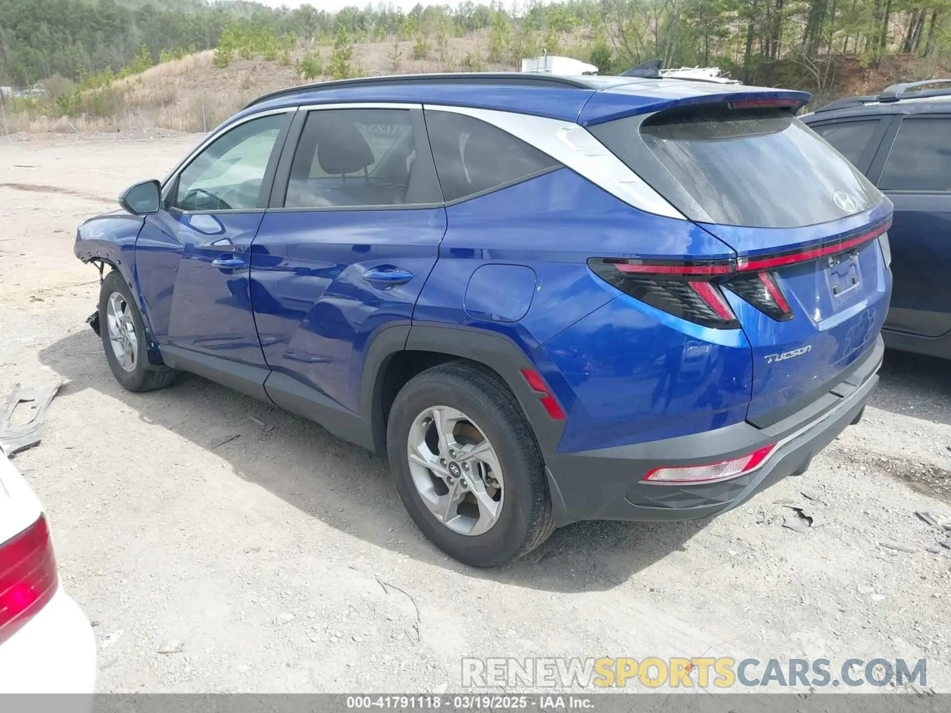 3 Photograph of a damaged car 5NMJB3AE5PH244408 HYUNDAI TUCSON 2023