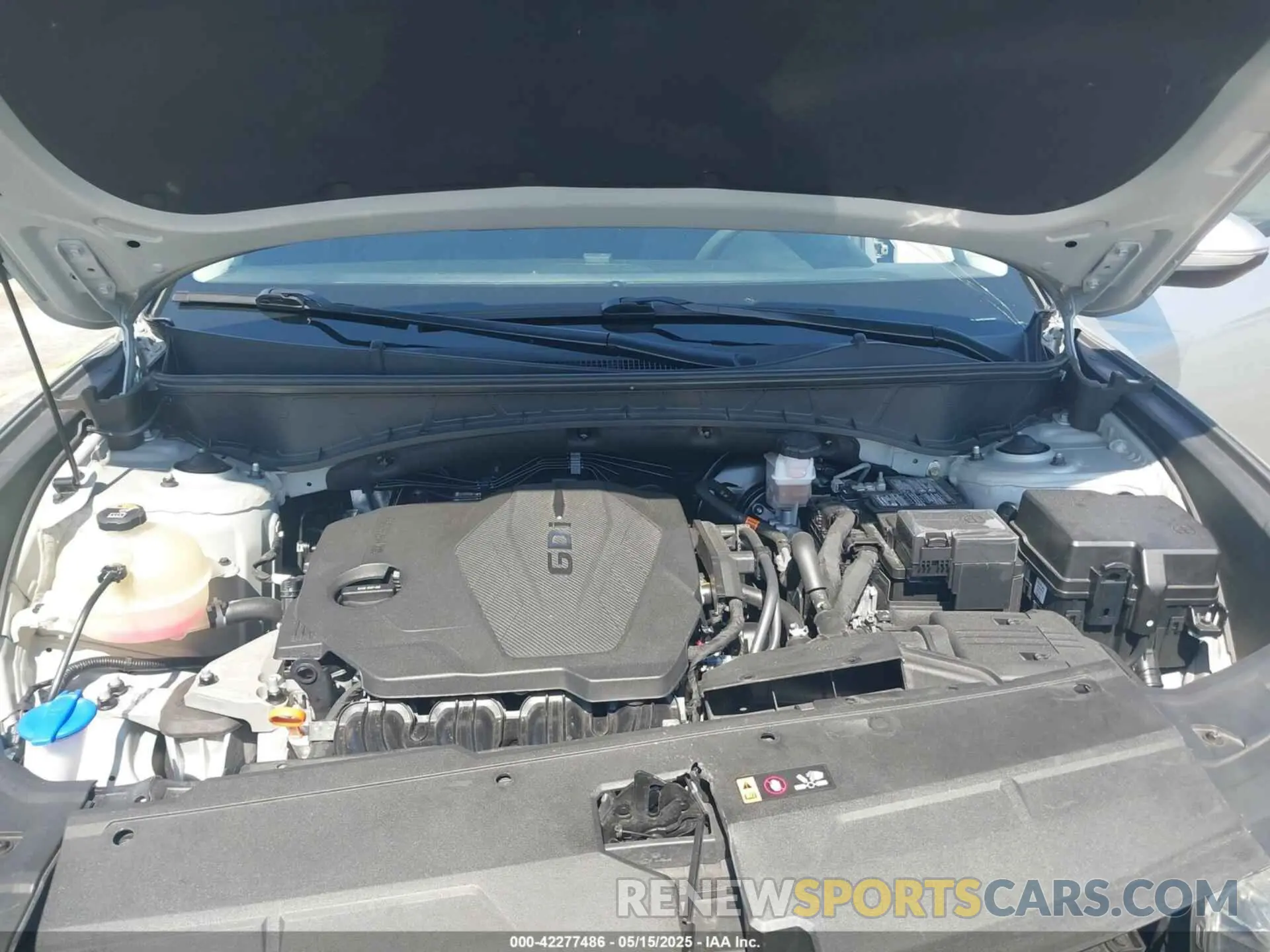 10 Photograph of a damaged car 5NMJB3AE6PH218612 HYUNDAI TUCSON 2023