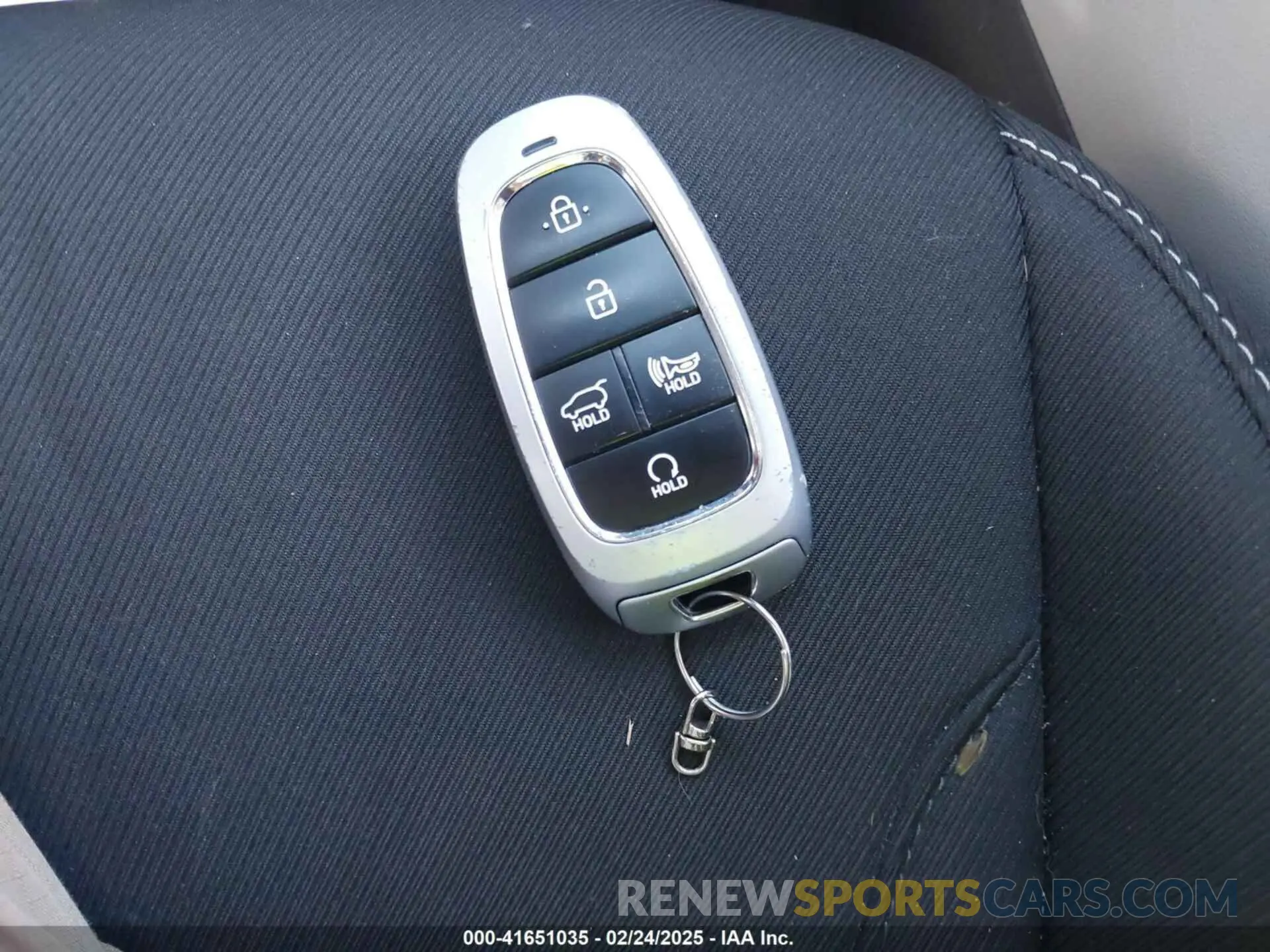 11 Photograph of a damaged car 5NMJB3AE6PH236995 HYUNDAI TUCSON 2023
