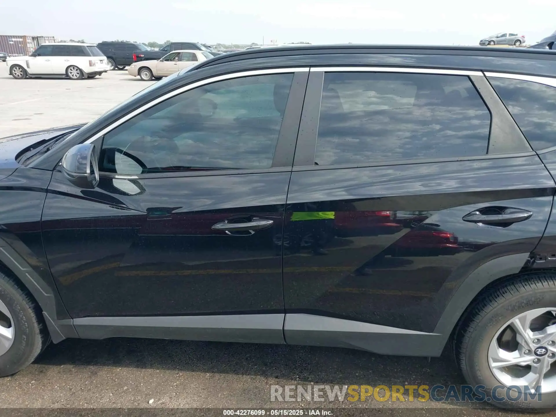 15 Photograph of a damaged car 5NMJB3AE7PH167539 HYUNDAI TUCSON 2023