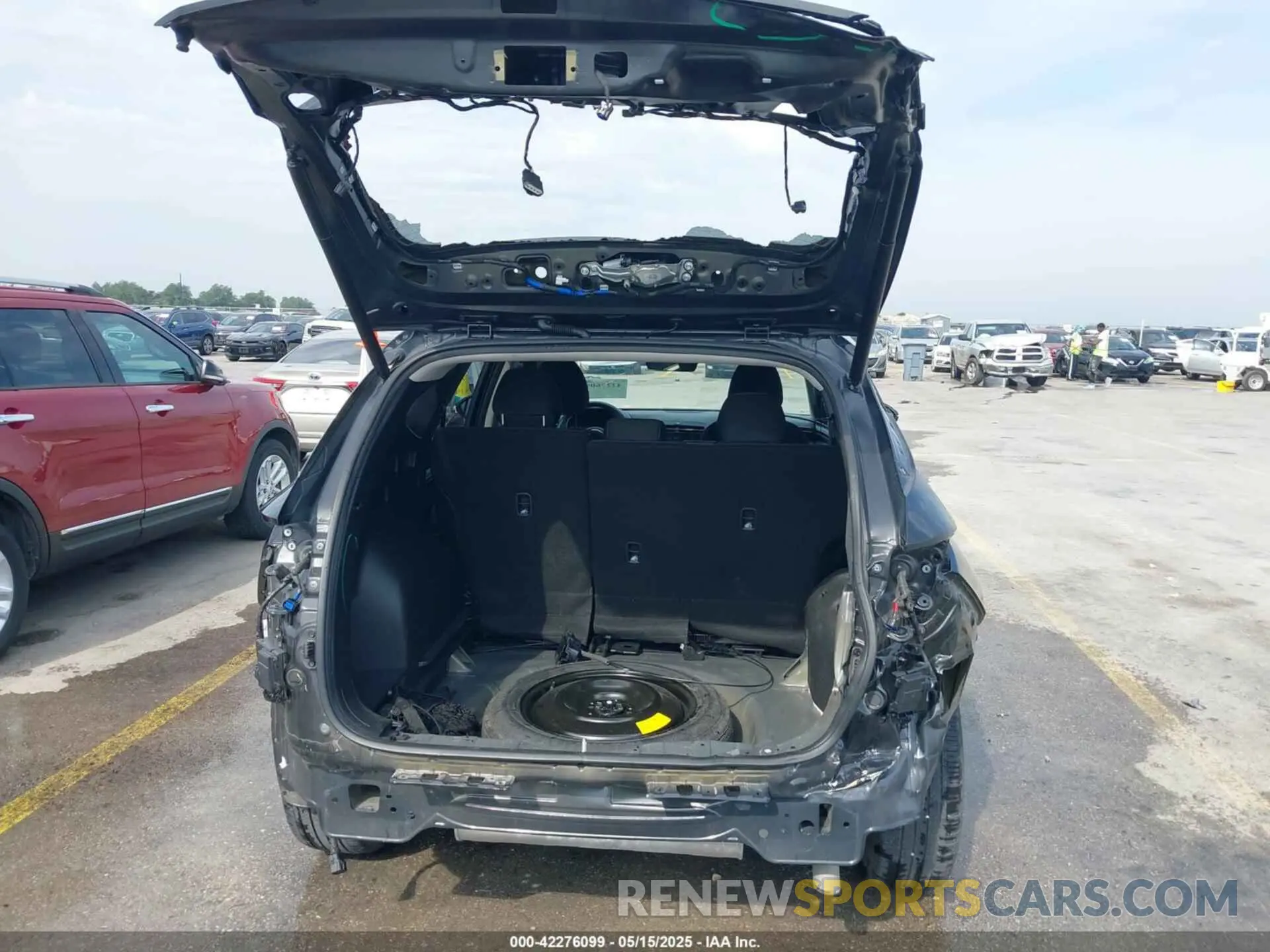 6 Photograph of a damaged car 5NMJB3AE7PH167539 HYUNDAI TUCSON 2023