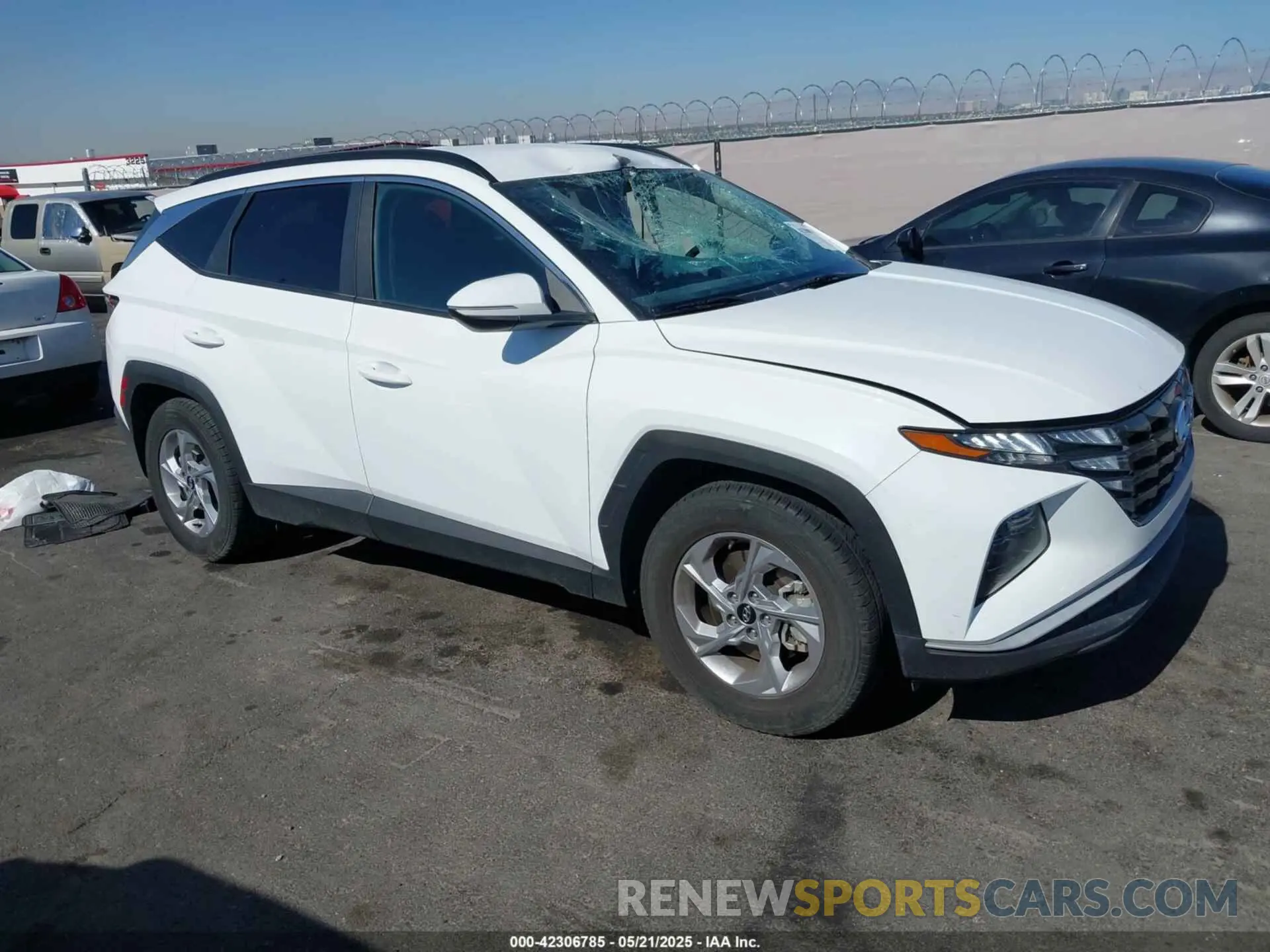 1 Photograph of a damaged car 5NMJB3AE9PH221794 HYUNDAI TUCSON 2023
