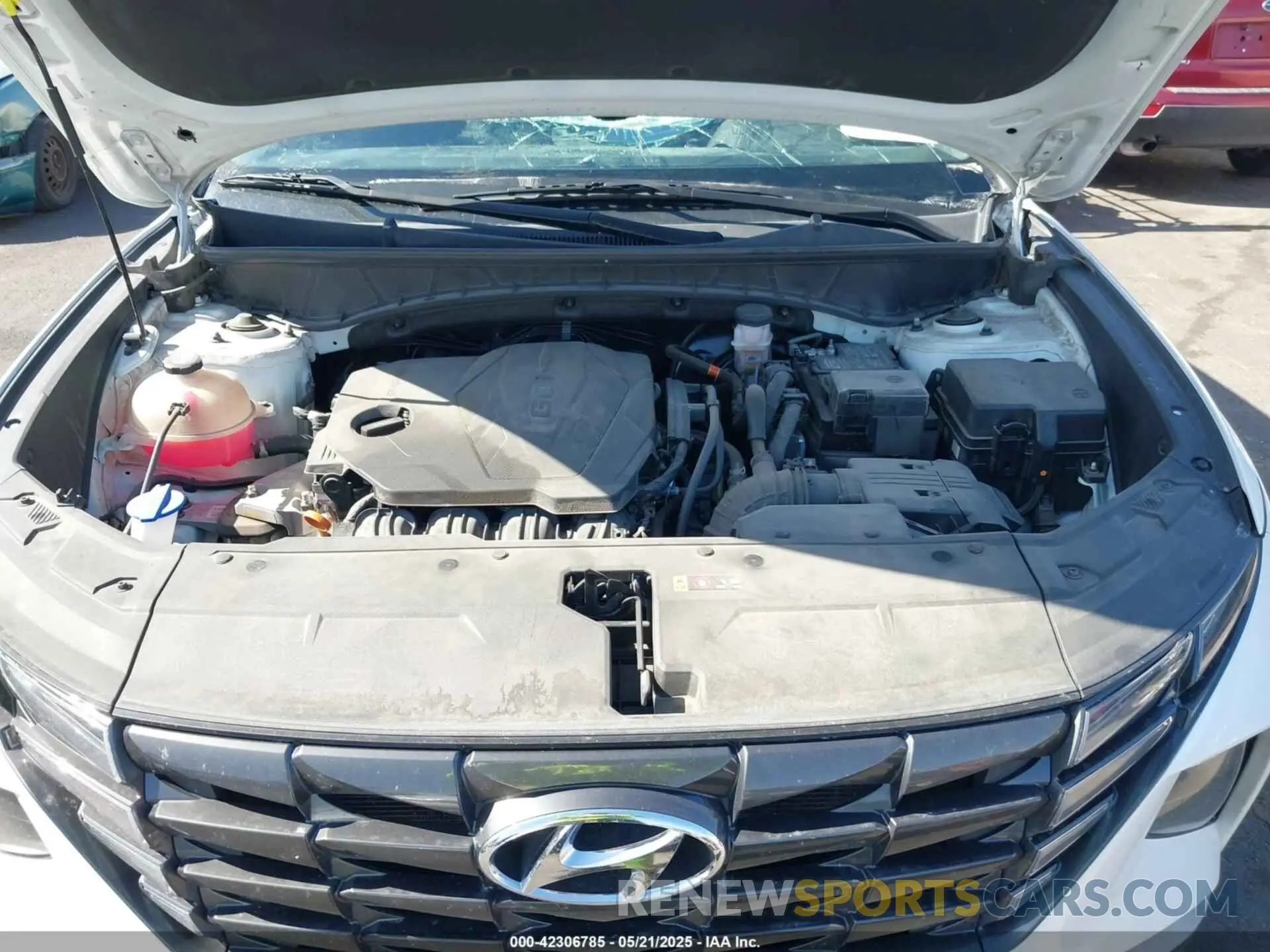 10 Photograph of a damaged car 5NMJB3AE9PH221794 HYUNDAI TUCSON 2023