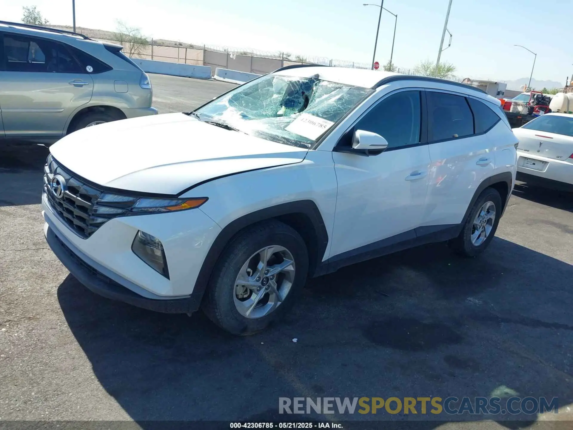 14 Photograph of a damaged car 5NMJB3AE9PH221794 HYUNDAI TUCSON 2023