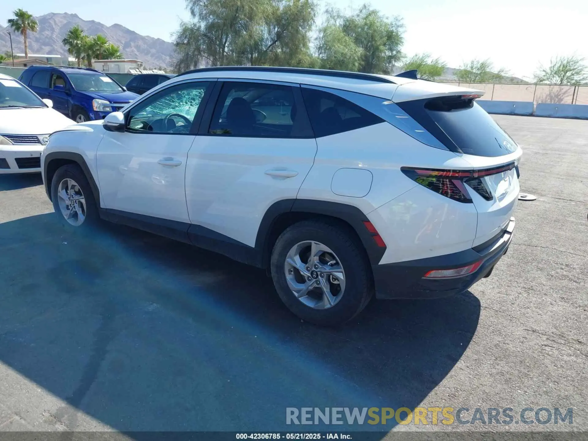 3 Photograph of a damaged car 5NMJB3AE9PH221794 HYUNDAI TUCSON 2023
