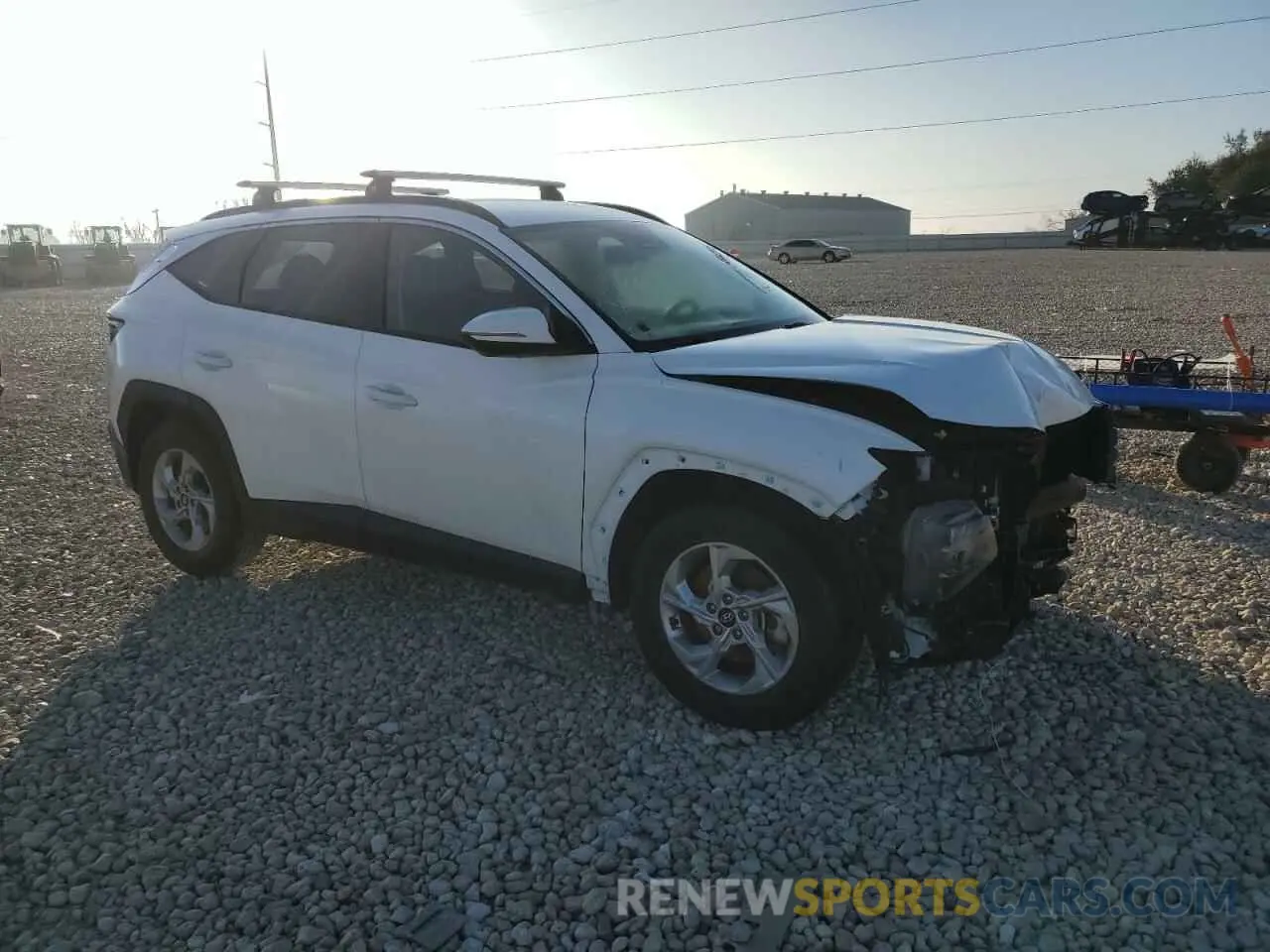 4 Photograph of a damaged car 5NMJB3AEXPH178311 HYUNDAI TUCSON 2023