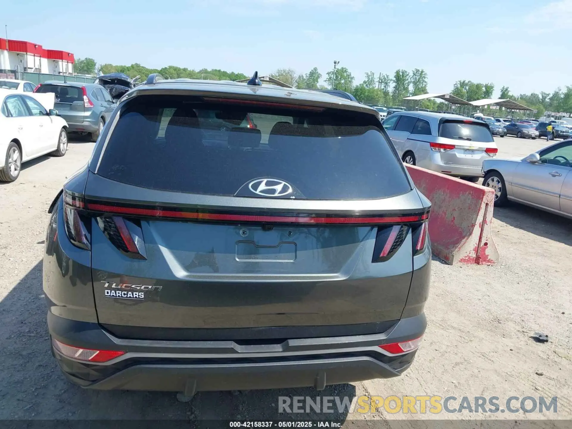16 Photograph of a damaged car 5NMJB3AEXPH203336 HYUNDAI TUCSON 2023