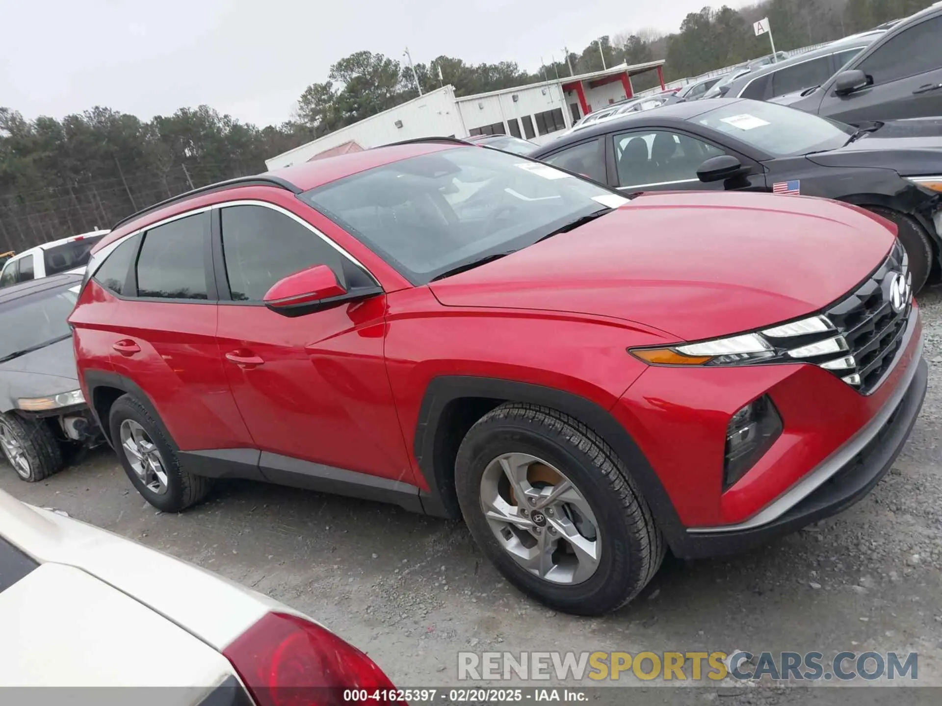 13 Photograph of a damaged car 5NMJB3AEXPH249507 HYUNDAI TUCSON 2023