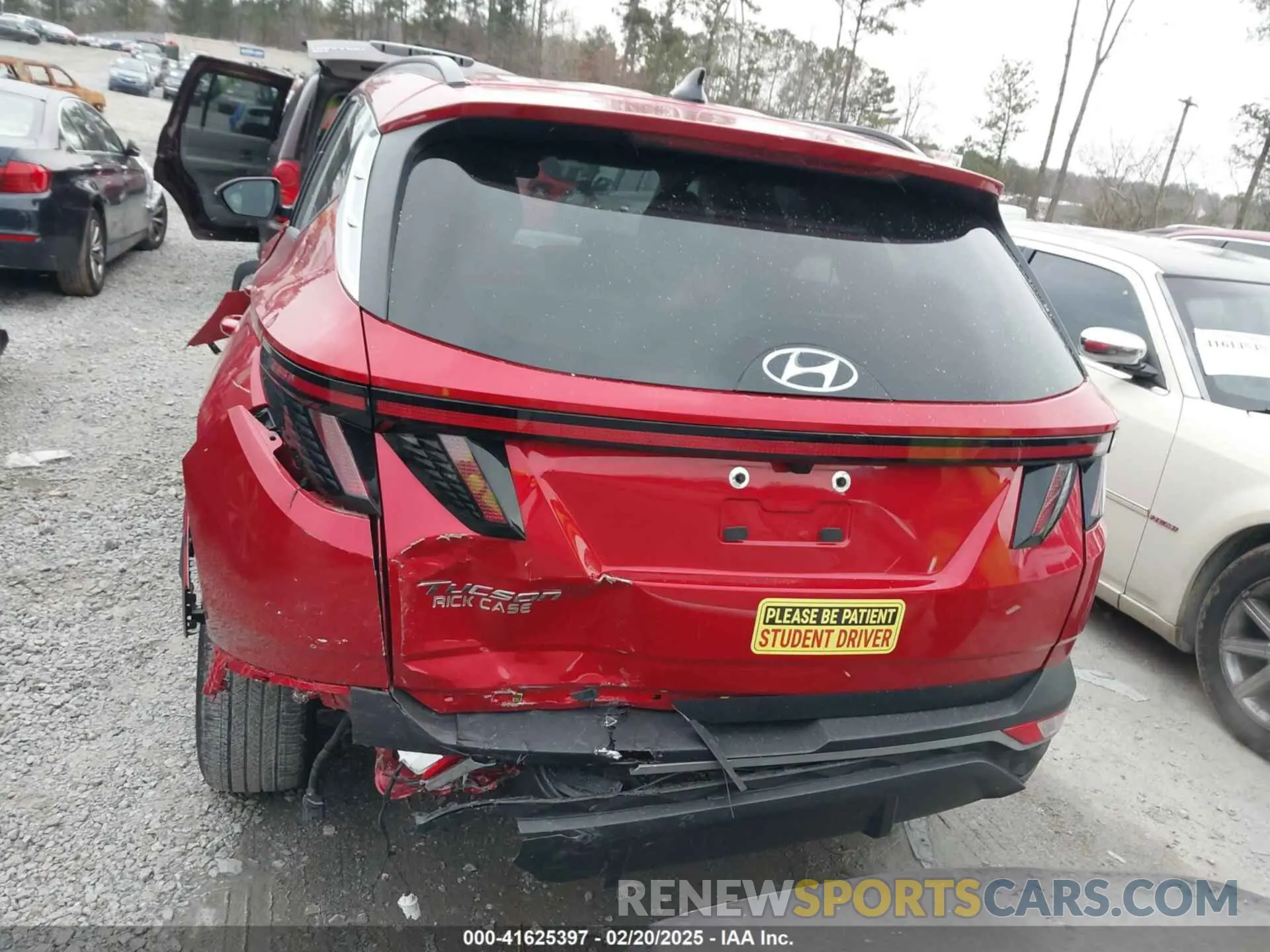 16 Photograph of a damaged car 5NMJB3AEXPH249507 HYUNDAI TUCSON 2023