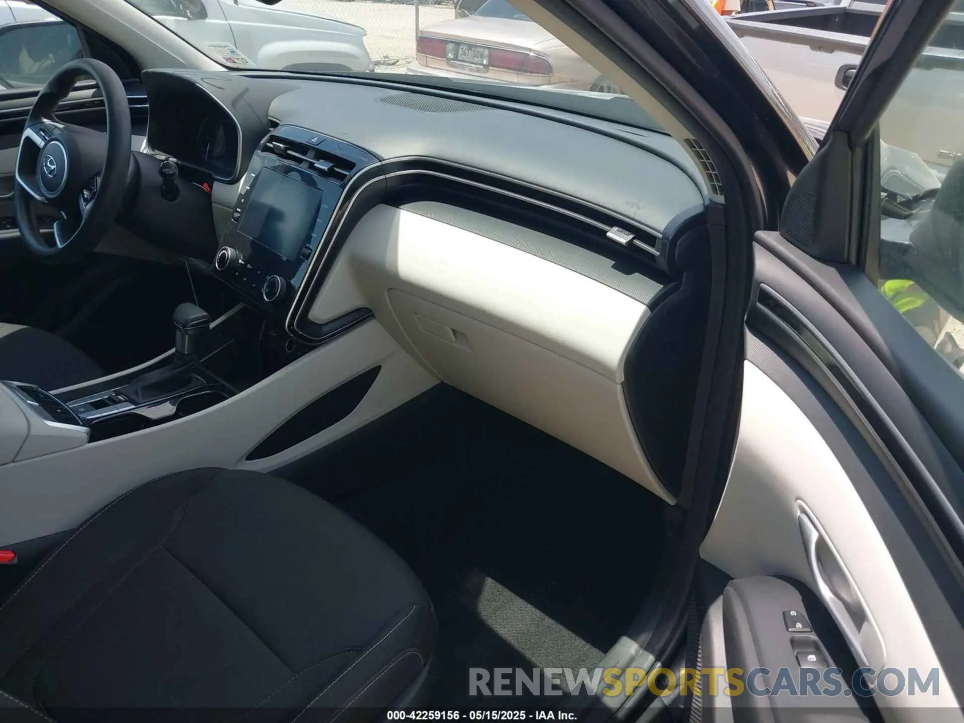 5 Photograph of a damaged car 5NMJB3AEXPH292289 HYUNDAI TUCSON 2023