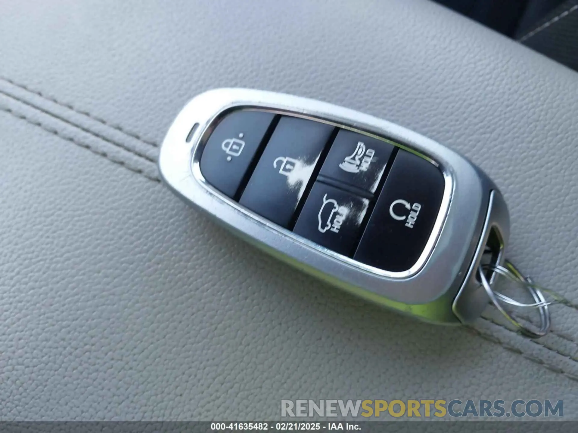 11 Photograph of a damaged car 5NMJBCAE0PH248494 HYUNDAI TUCSON 2023