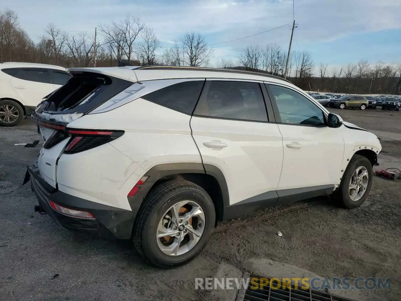 3 Photograph of a damaged car 5NMJBCAE0PH265098 HYUNDAI TUCSON 2023